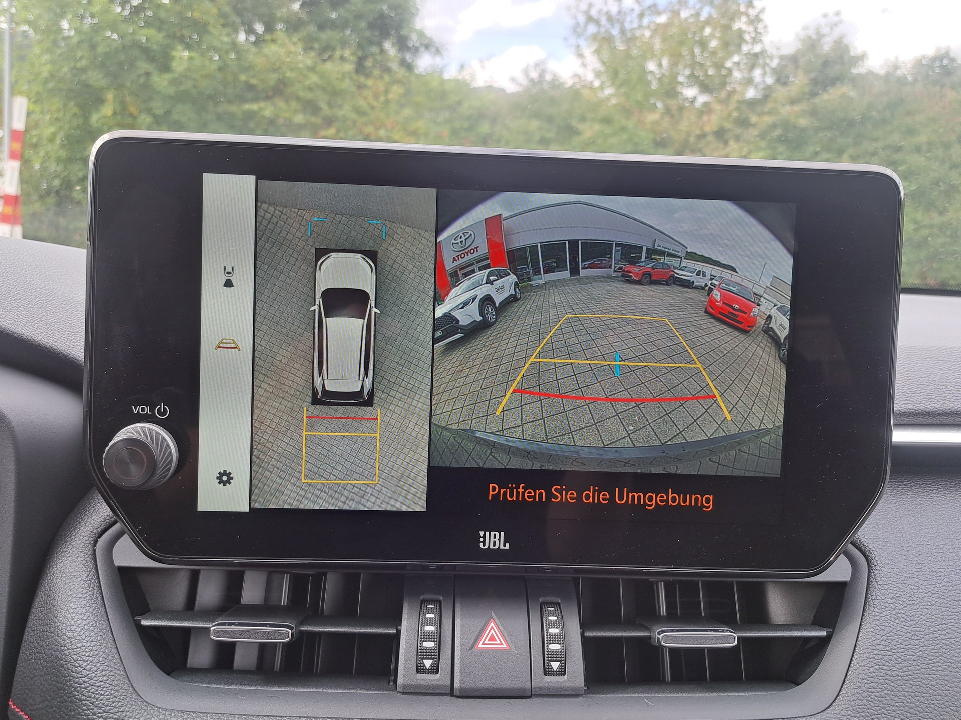 TOYOTA RAV-4 2.5 PHEV Premium e-CVT 4WD-image-15