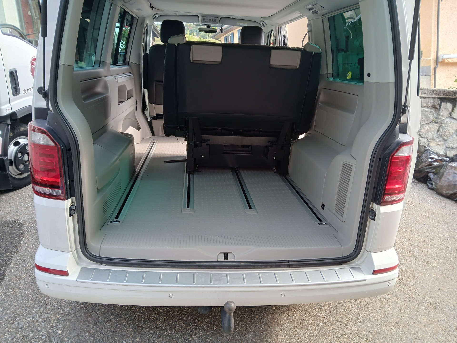 VW T6 California 2.0 TDI Beach Edition 4Motion-image-7