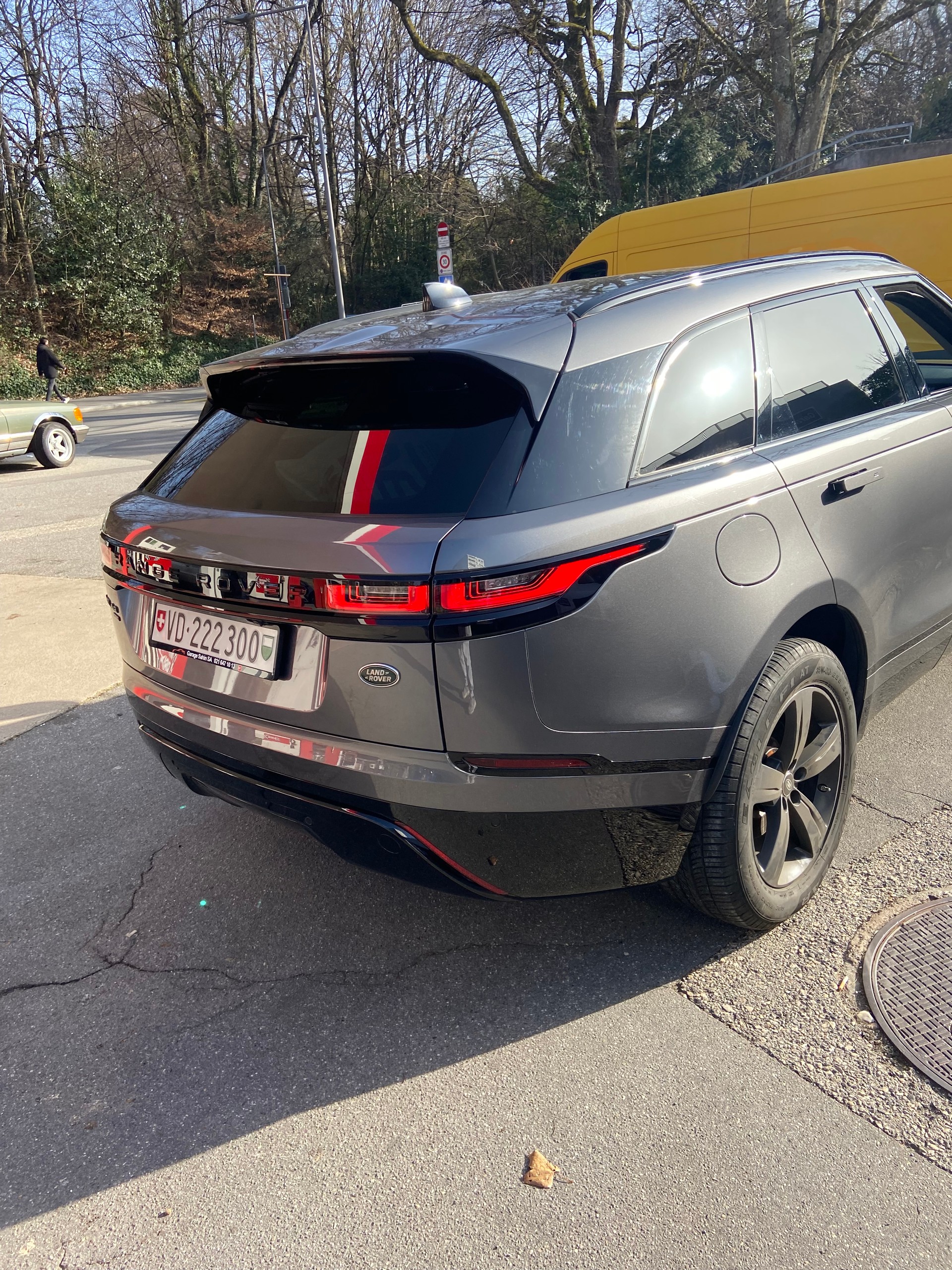 LAND ROVER Range Rover Velar D 180 Automatic-image-0