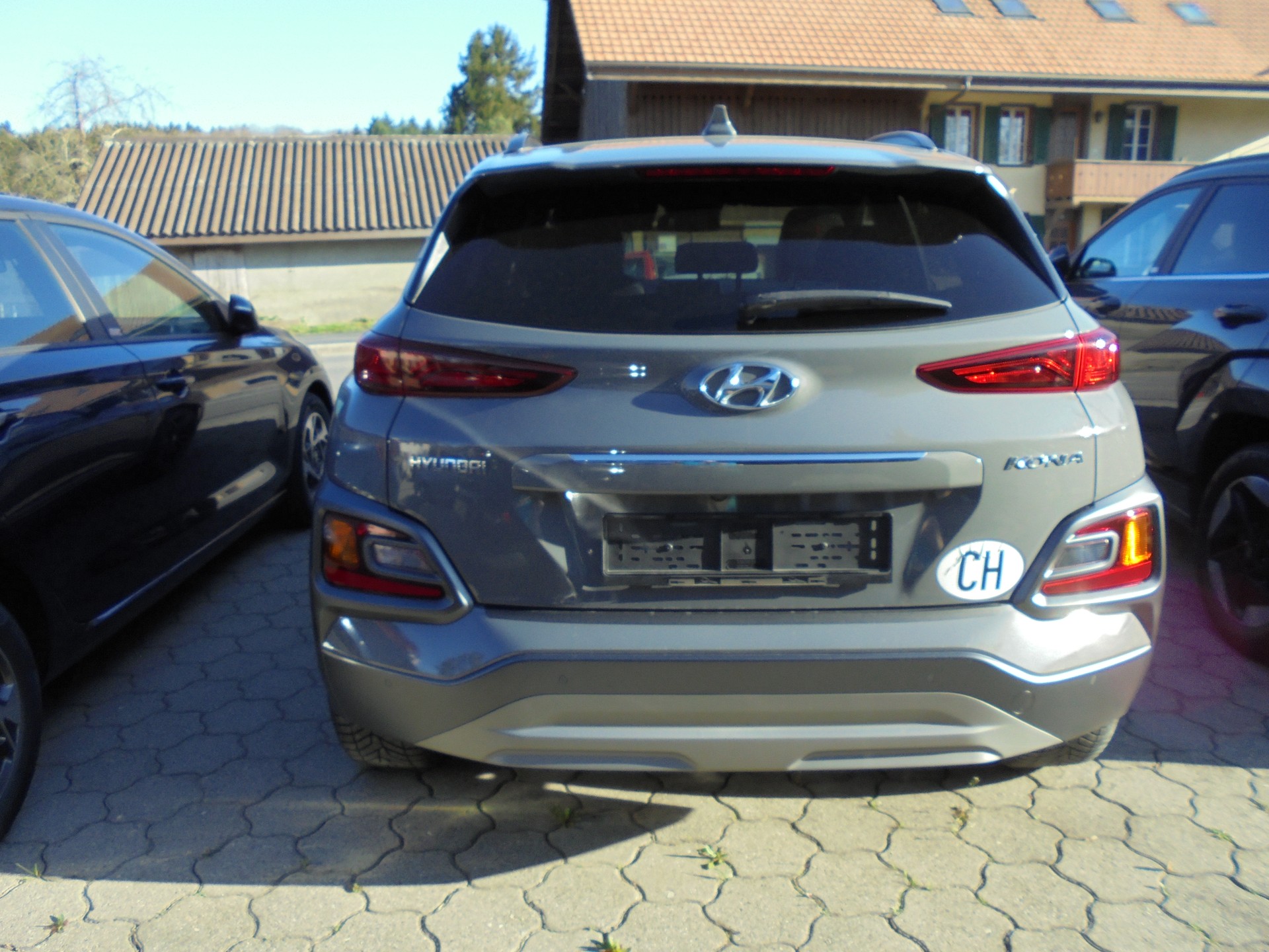 HYUNDAI Kona 1.0 T-GDi Amplia 2WD-image-5
