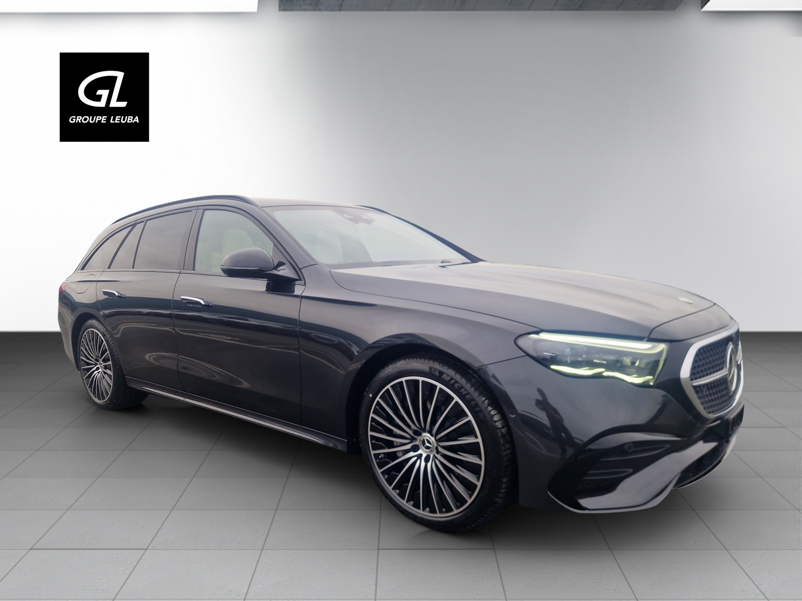 Photo MERCEDES-BENZ E-450 E 450 d T 4Matic 9G-Tronic