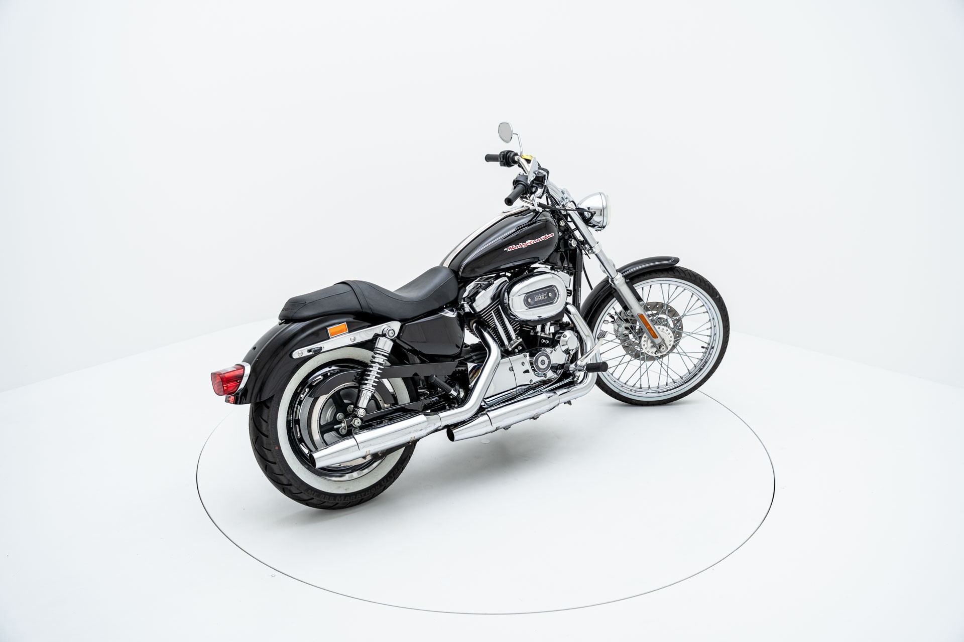 HARLEY-DAVIDSON XL 1200 C Sportster Custom-showroom-element-3