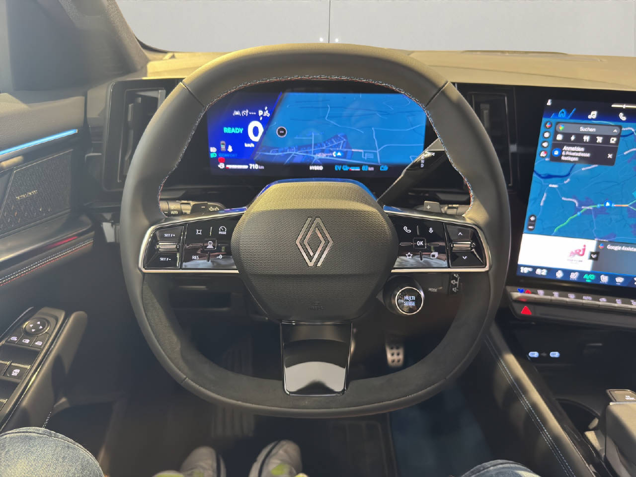 RENAULT Rafale 1.2 E-Tech Plug-in Atelier Alpine-image-9