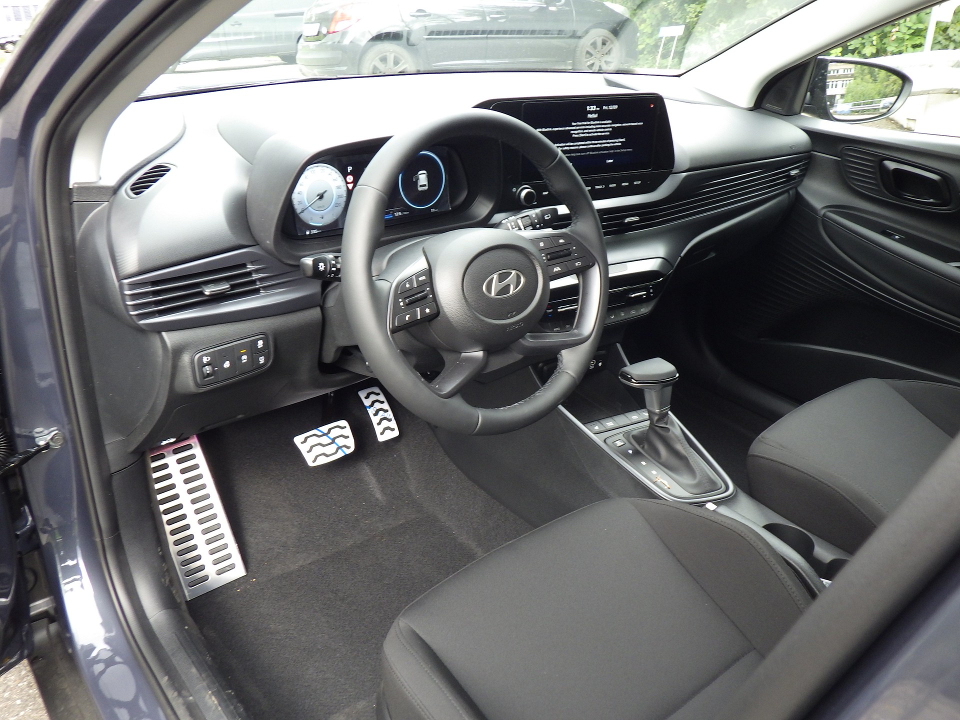 HYUNDAI Bayon 1.0 T-GDi Amplia DCT-image-3