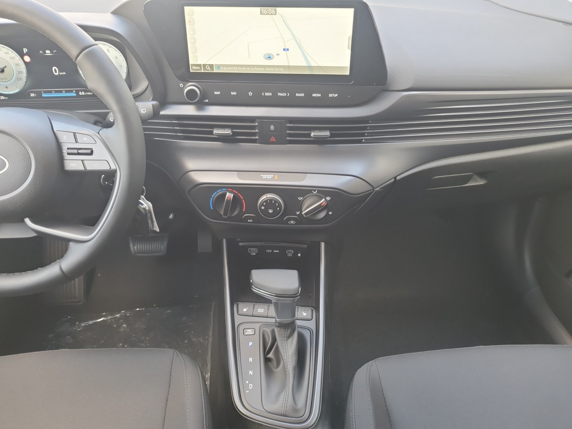 HYUNDAI i20 1.0 T-GDi Amplia Facelift 2025 Auto.-image-7