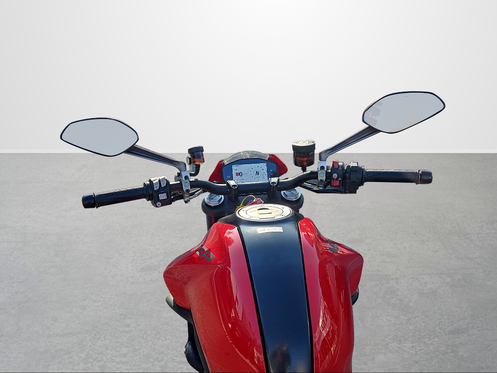 DUCATI Monster + 937-image-12