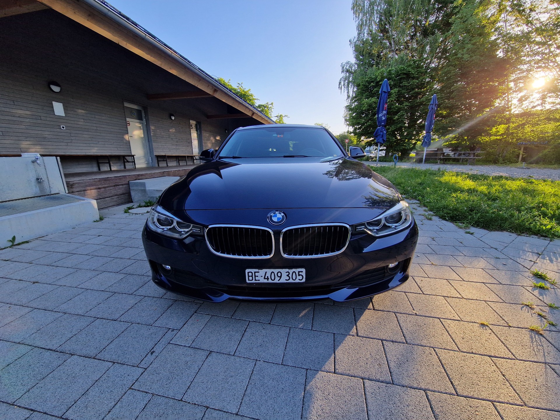 BMW 320d xDrive Touring Sport-image-0