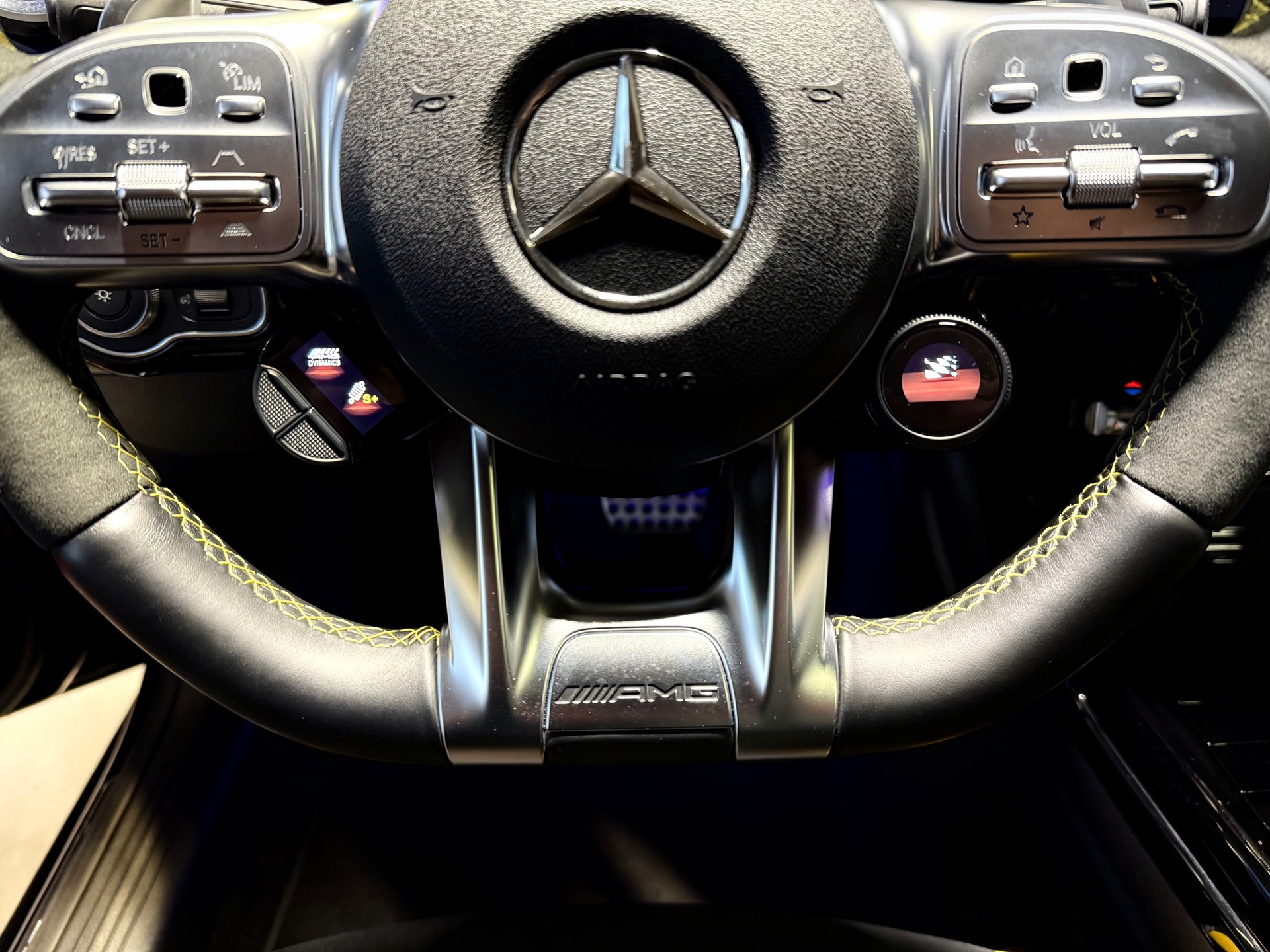 MERCEDES-BENZ CLA 45 S AMG 4Matic+ 8G-DCT-image-17