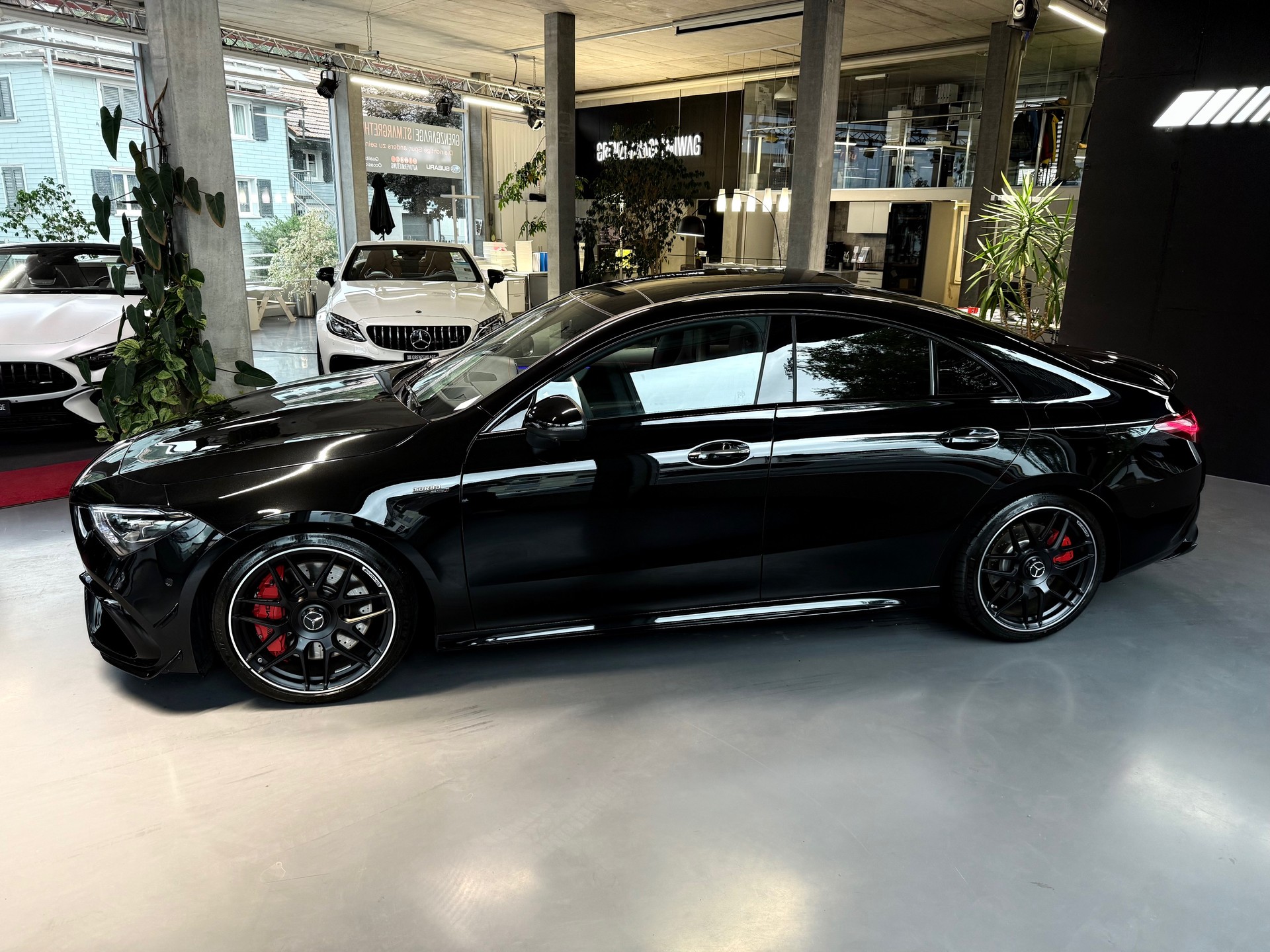 MERCEDES-BENZ CLA 45 S AMG 4Matic+ 8G-DCT-image-3