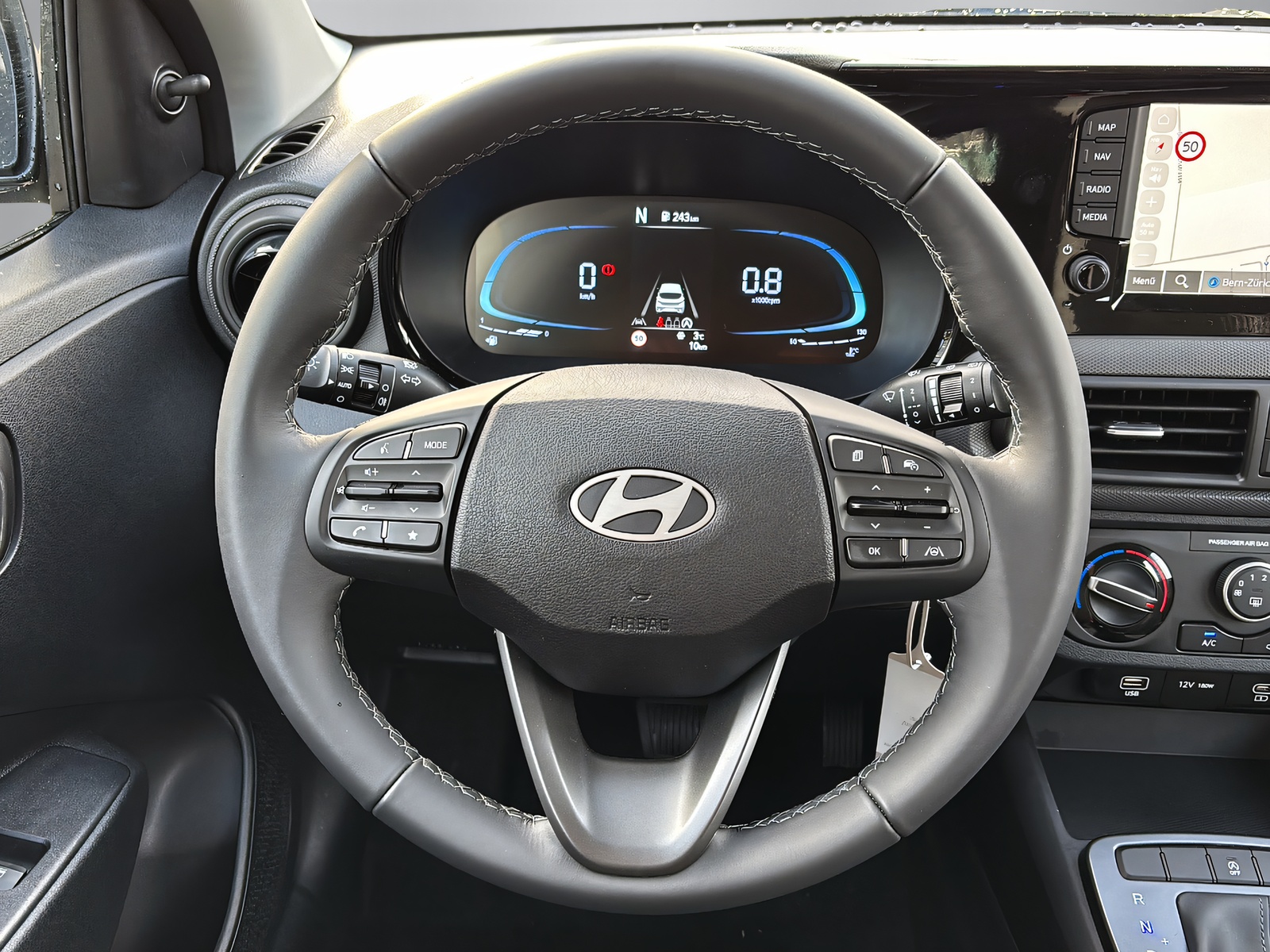 HYUNDAI i10 1.0 Origo-image-13