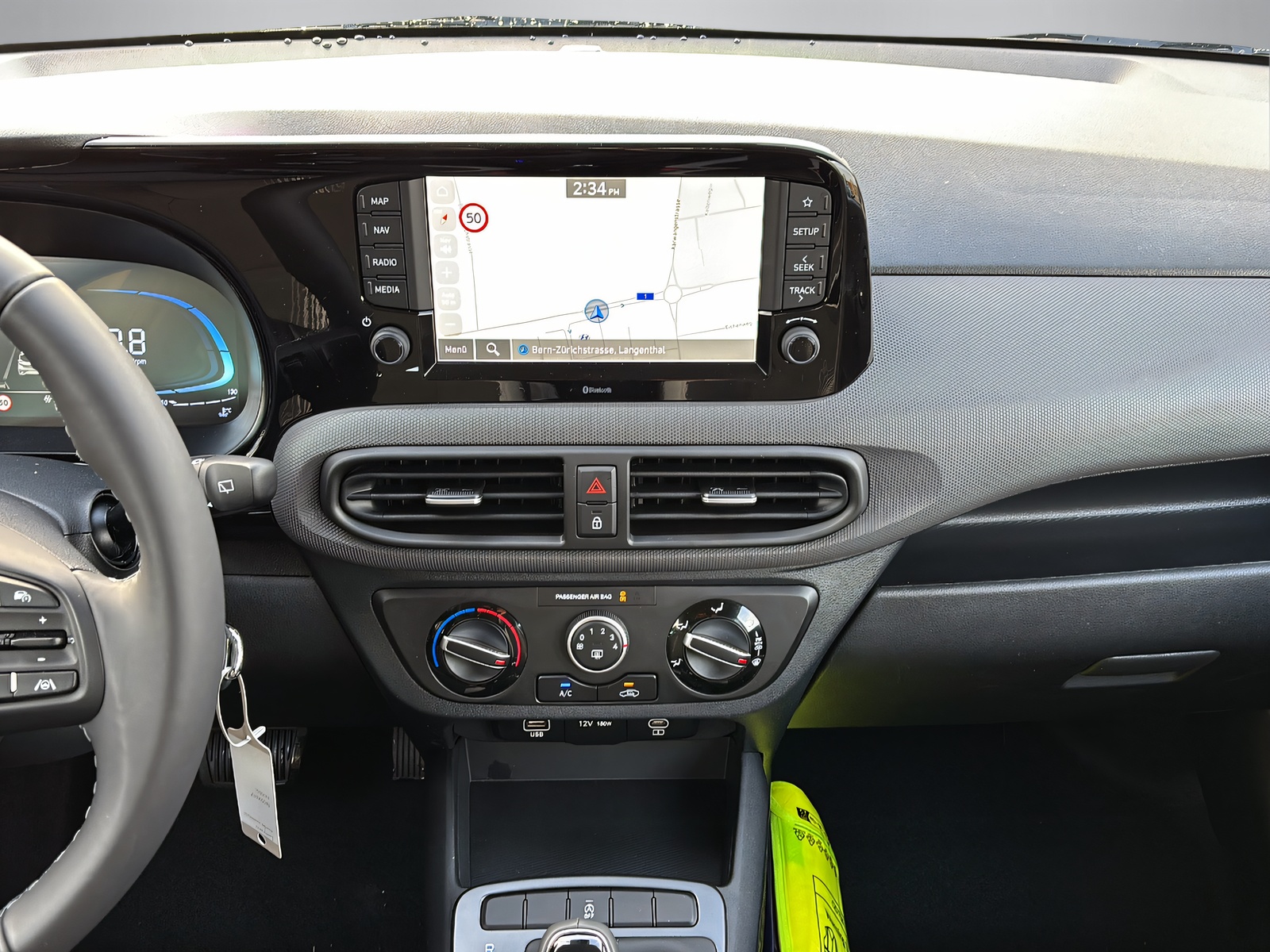 HYUNDAI i10 1.0 Origo-image-14