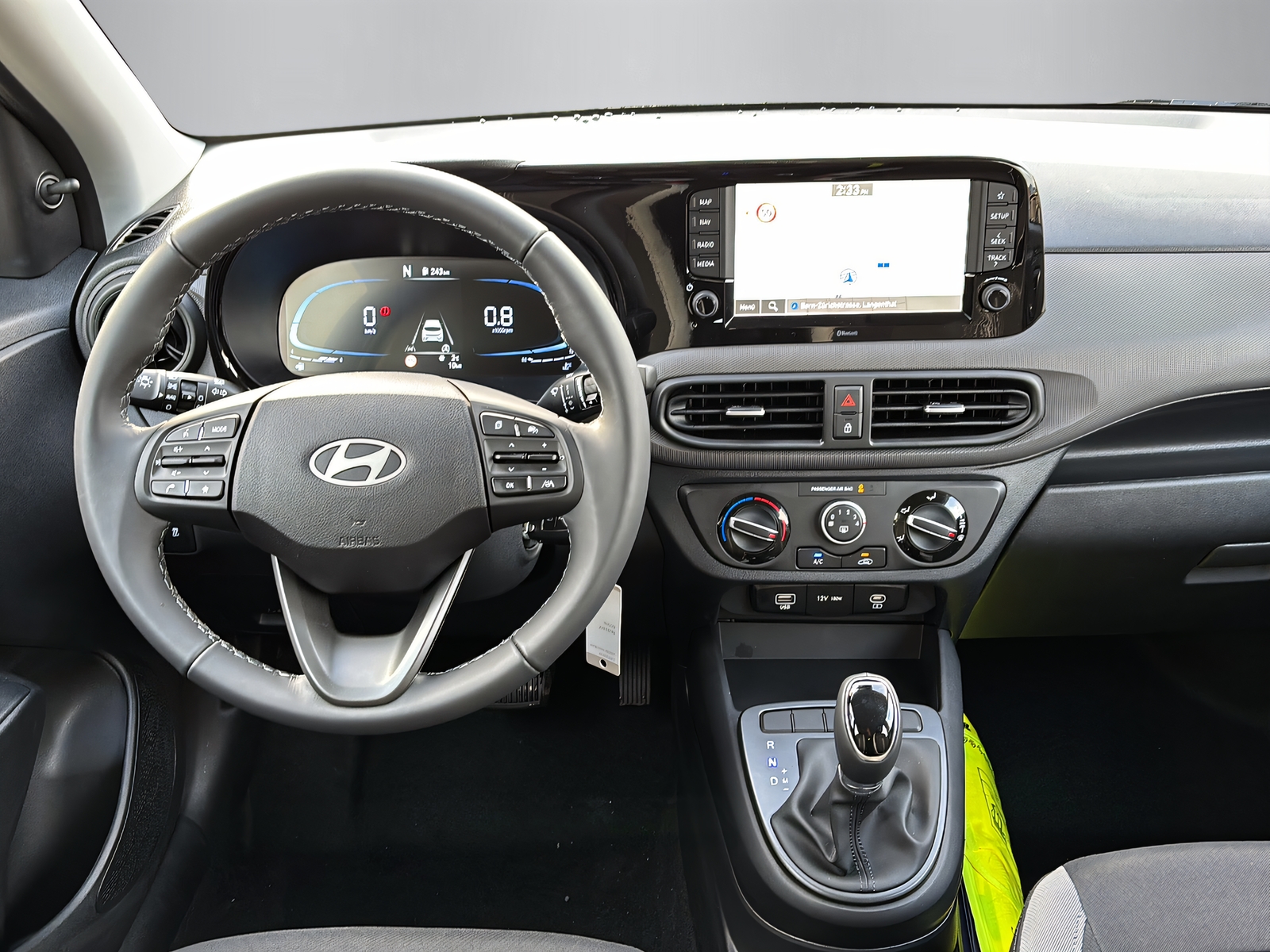 HYUNDAI i10 1.0 Origo-image-12
