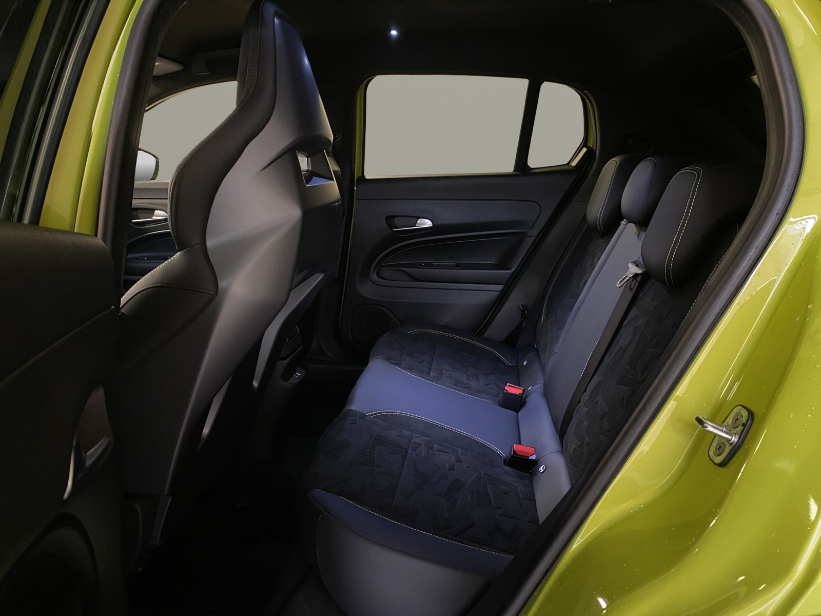 FIAT 600e Abarth Scorpionissi-image-10