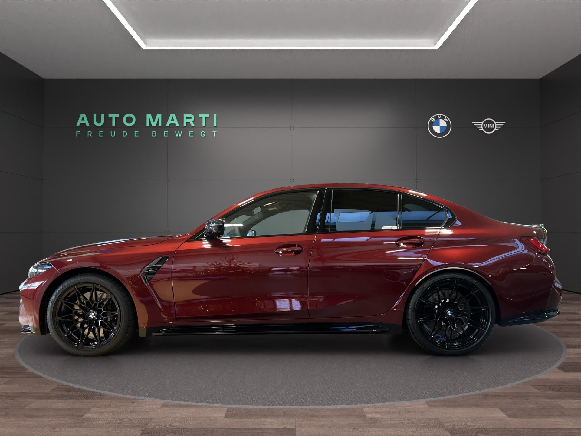 BMW M3 Competition xDrive-showroom-element-1