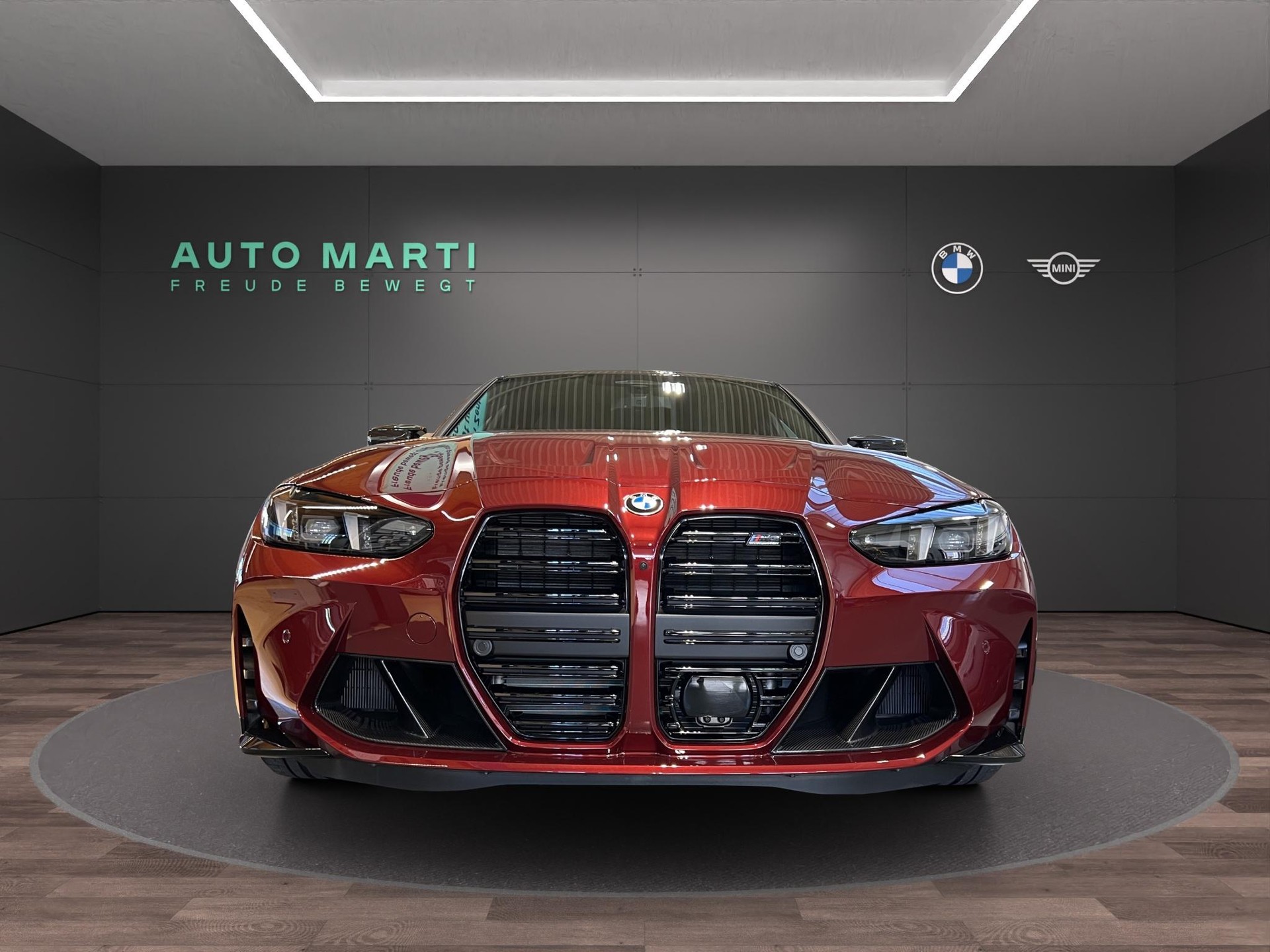 BMW M3 Competition xDrive-showroom-element-3