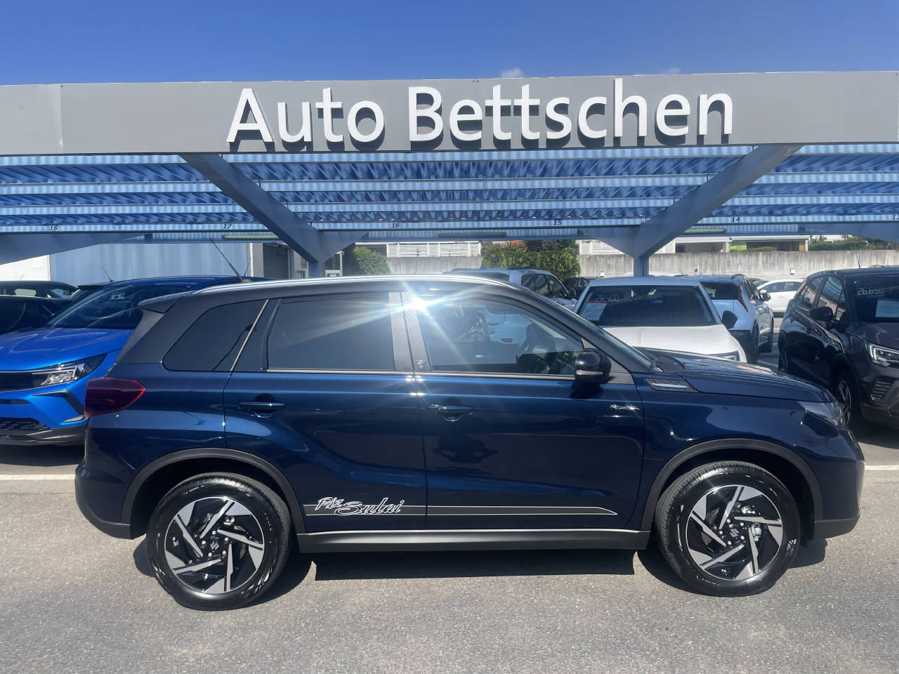 SUZUKI Vitara 1.5 Piz Sulai Top Hybrid 4x4-image-3