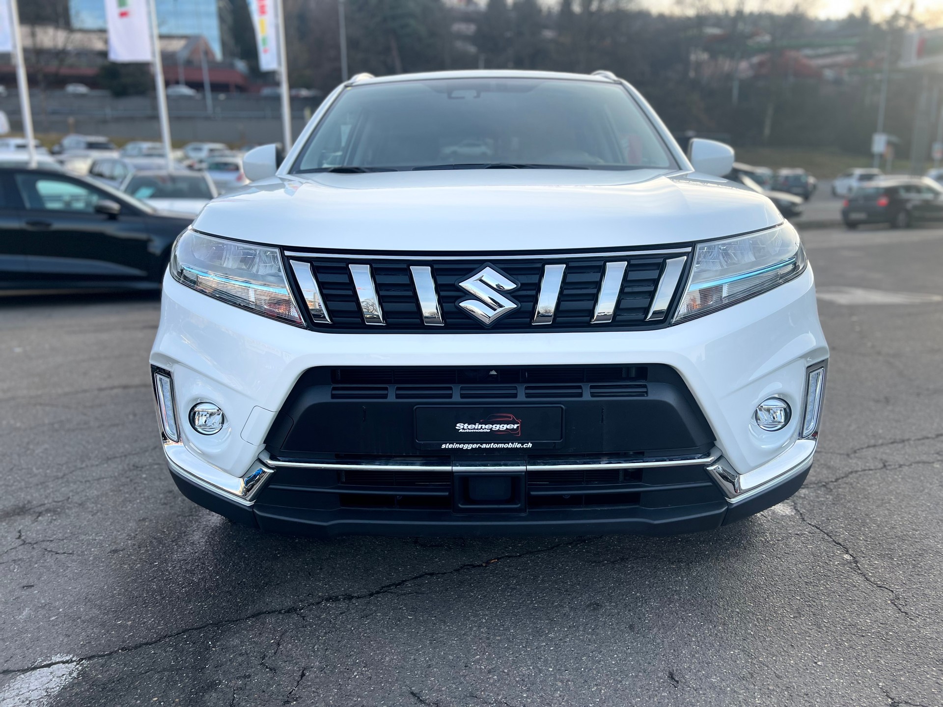 SUZUKI Vitara 1.5 Hybrid Piz Sulai 4x4 AGS-image-3