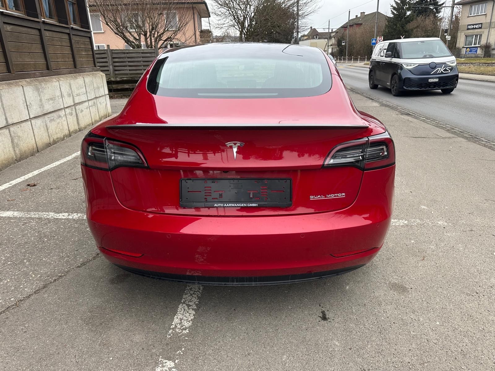TESLA Model 3 Performance Dual Motor AWD-image-5