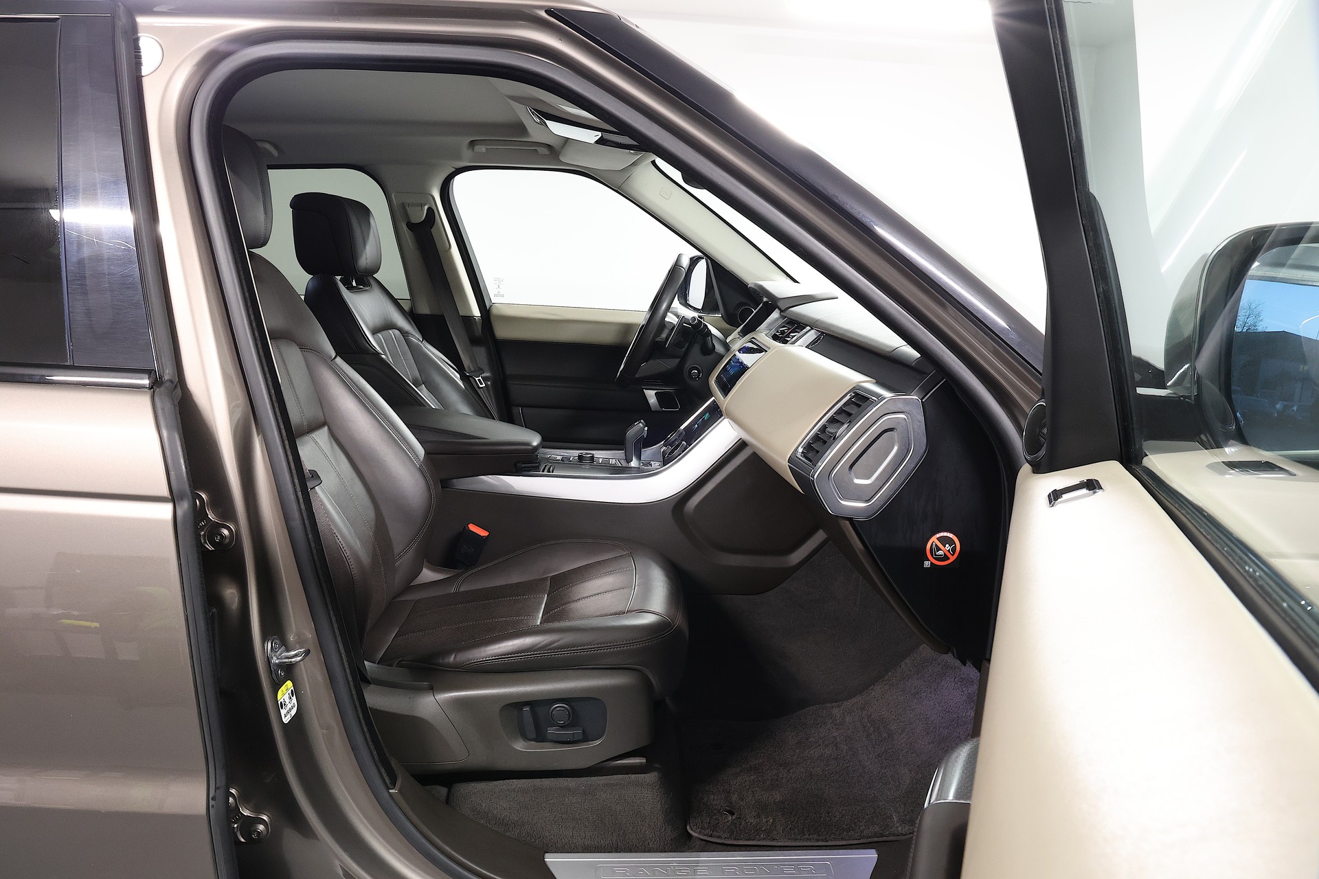 LAND ROVER Range Rover Sport 3.0 SDV6 HSE Dynamic *PARTIKELFILTER ersetzt* Automatic-image-10