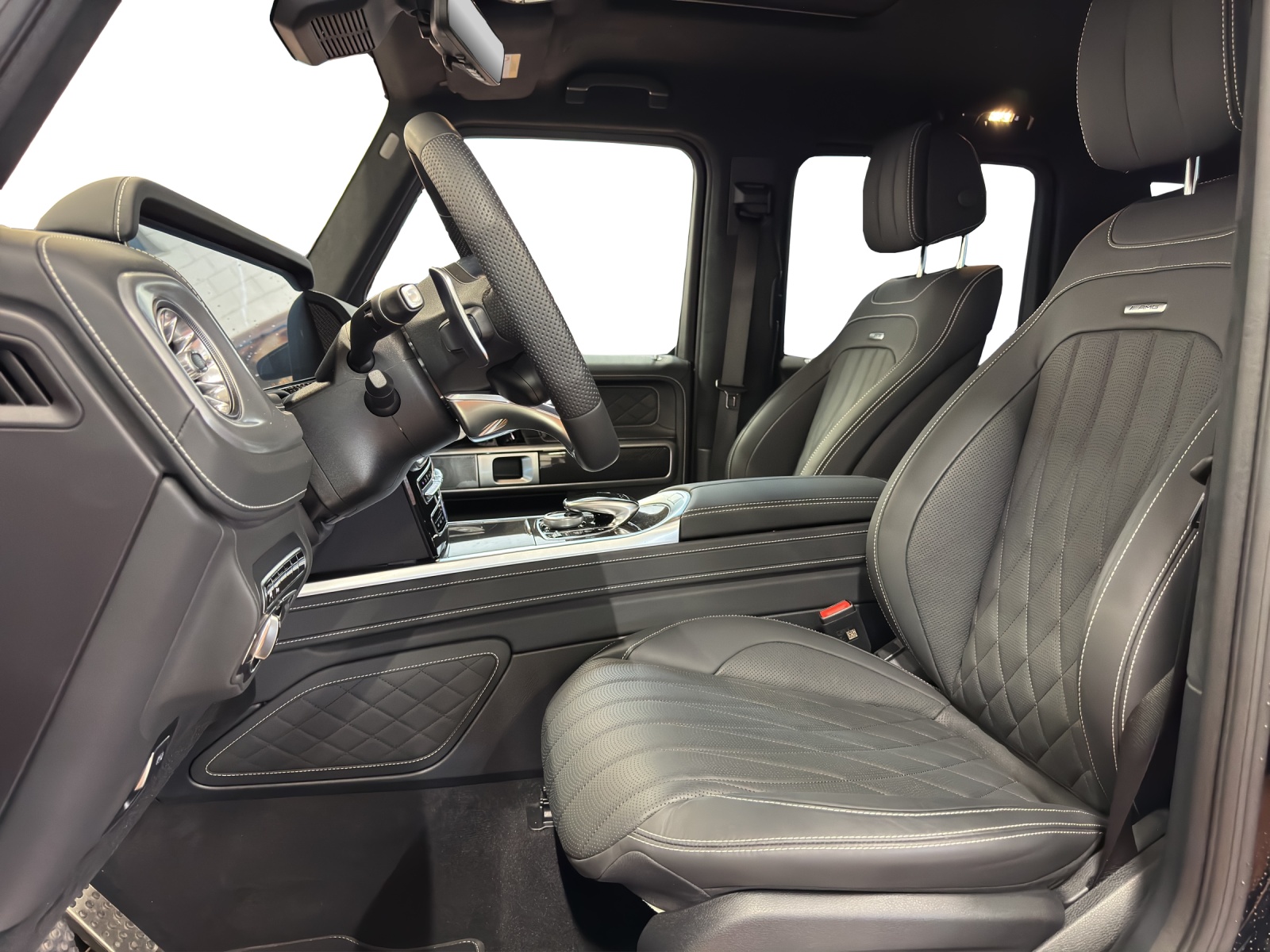 MERCEDES-BENZ G 63 AMG 4x4-image-8