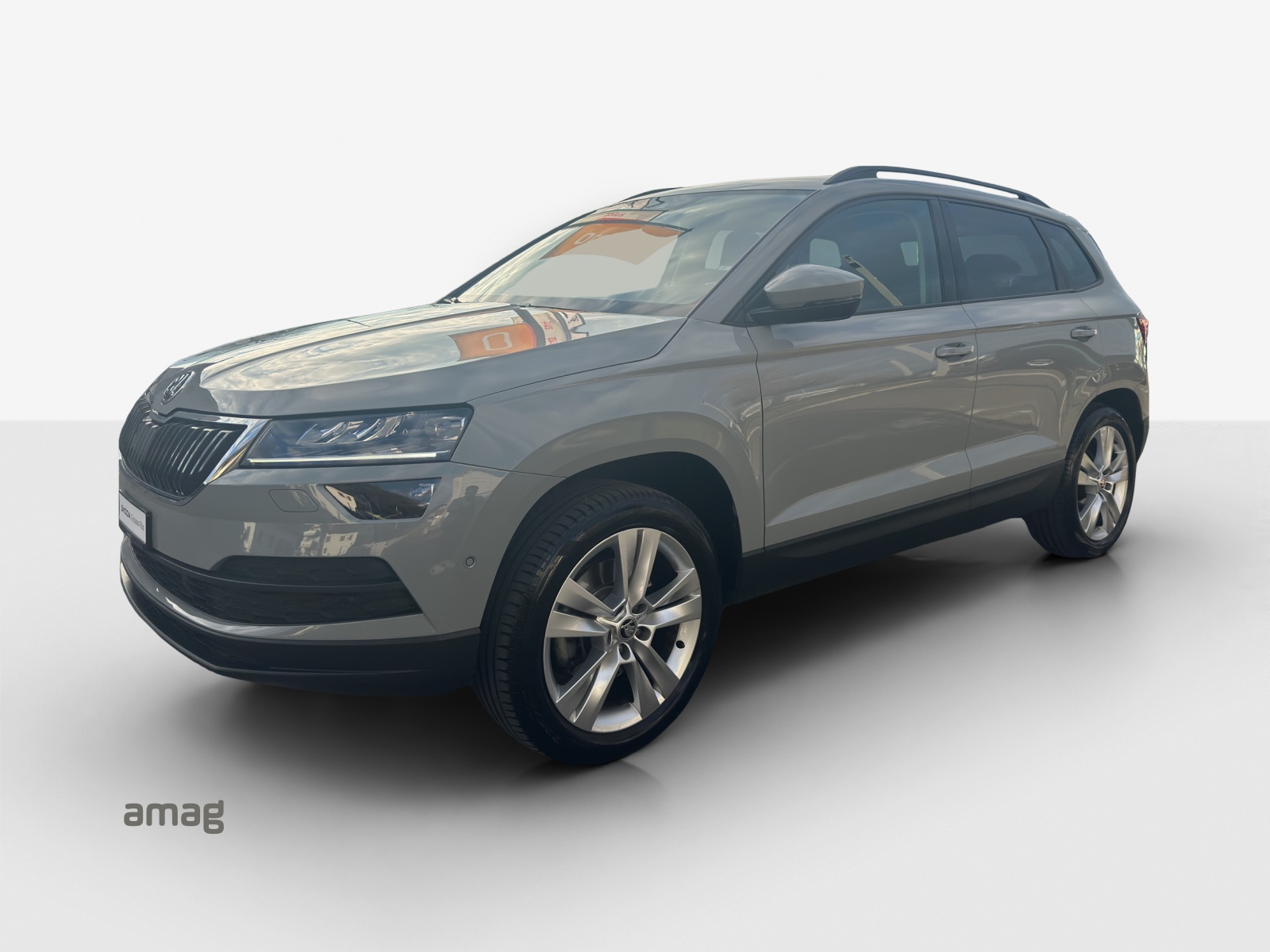 SKODA Karoq 2.0 TDI CR Style 4x4 DSG-image-1