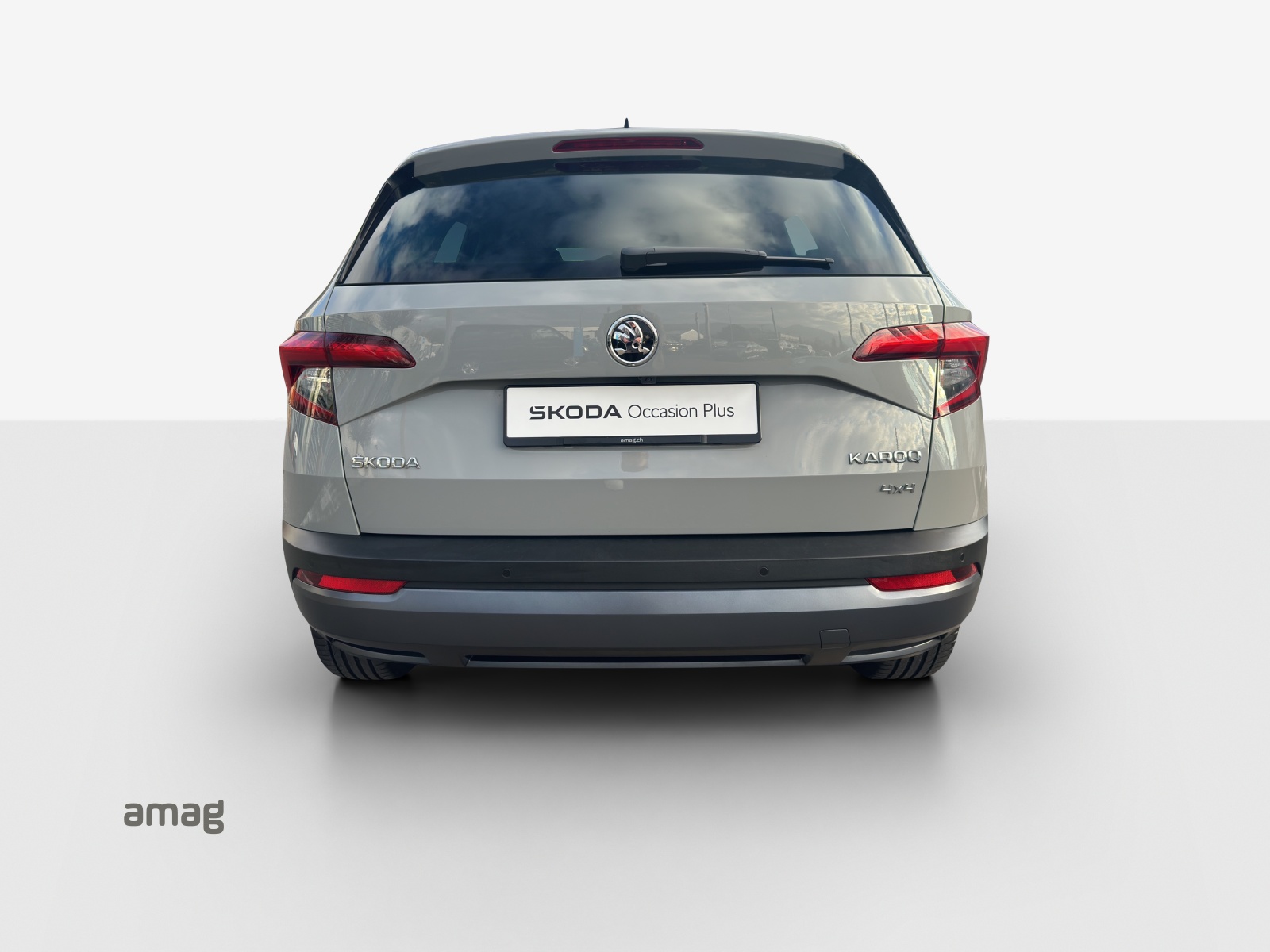 SKODA Karoq 2.0 TDI CR Style 4x4 DSG-image-4