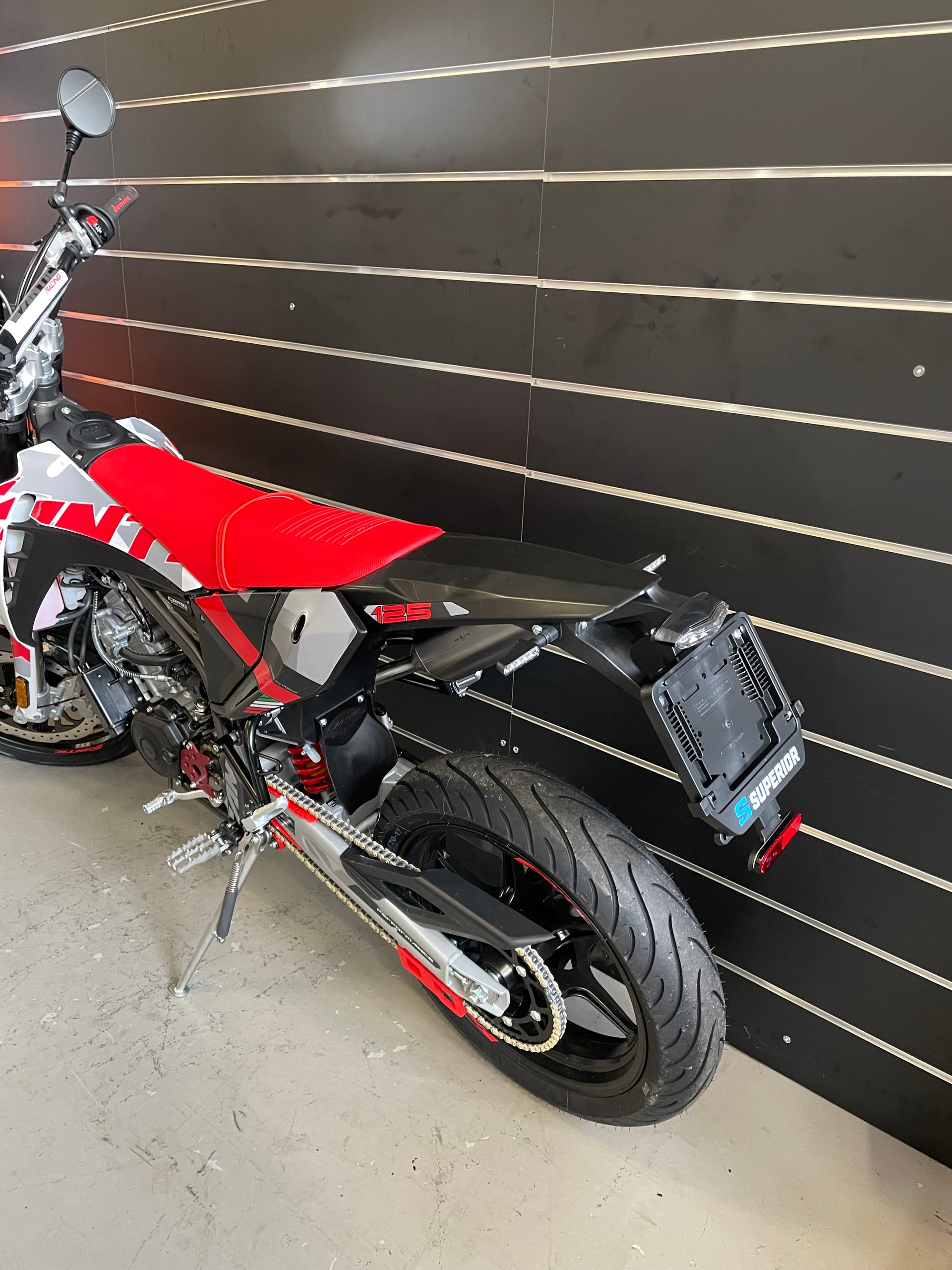 FANTIC XMF 125 Performance-image-5