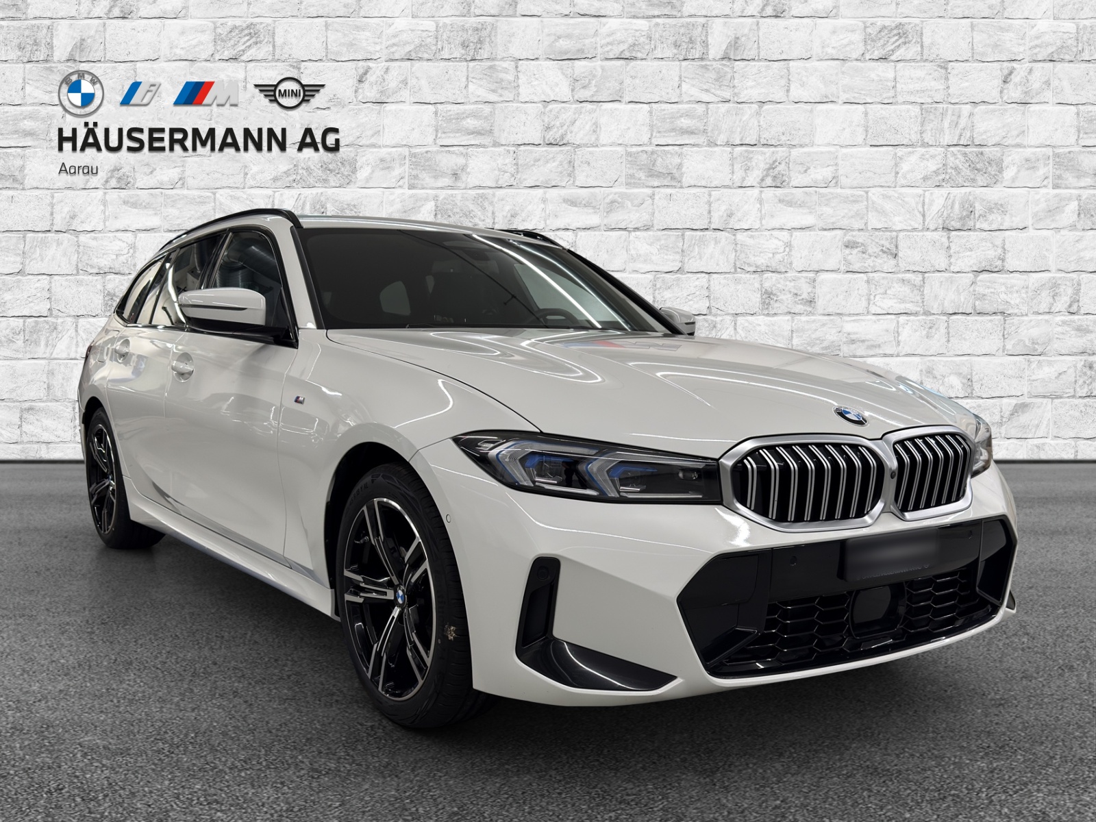 BMW 320d xDr 48V Tour M Sport-image-2