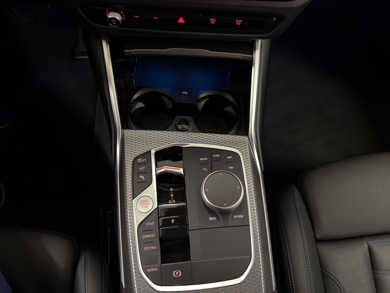 BMW 320d xDr 48V Tour M Sport-image-16