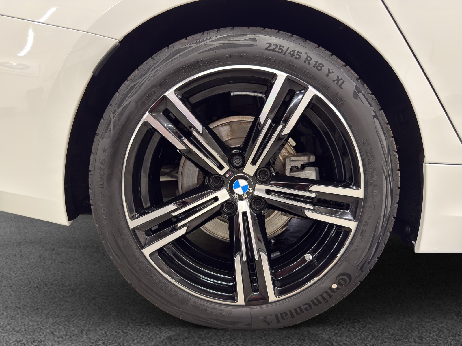 BMW 320d xDr 48V Tour M Sport-image-10