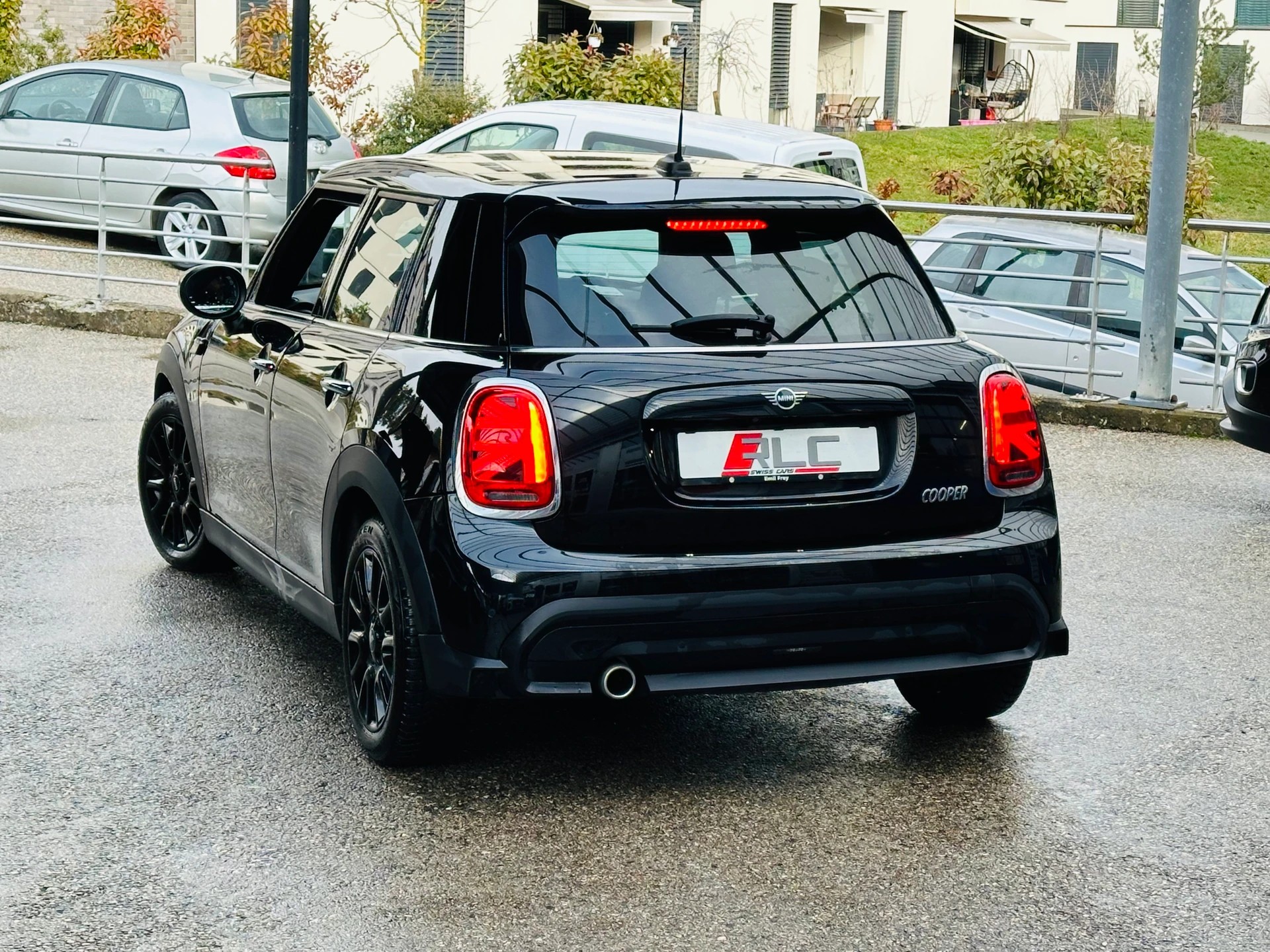 MINI Cooper Camden Edition Steptronic DKG-image-9