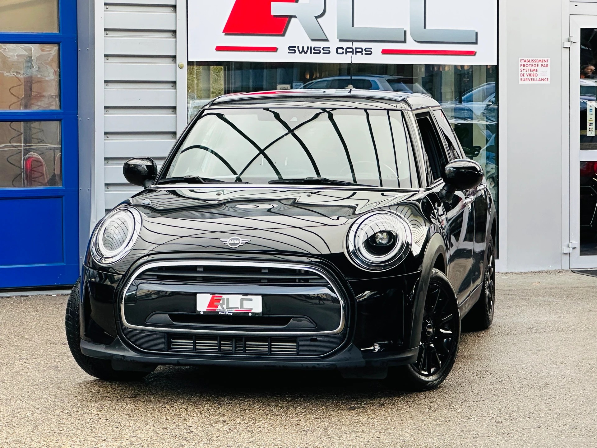 MINI Cooper Camden Edition Steptronic DKG-image-6