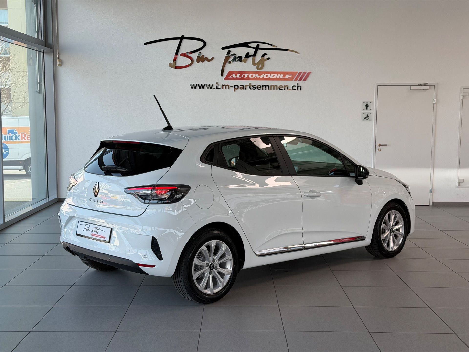 RENAULT Clio 1.0 Evolution-image-7