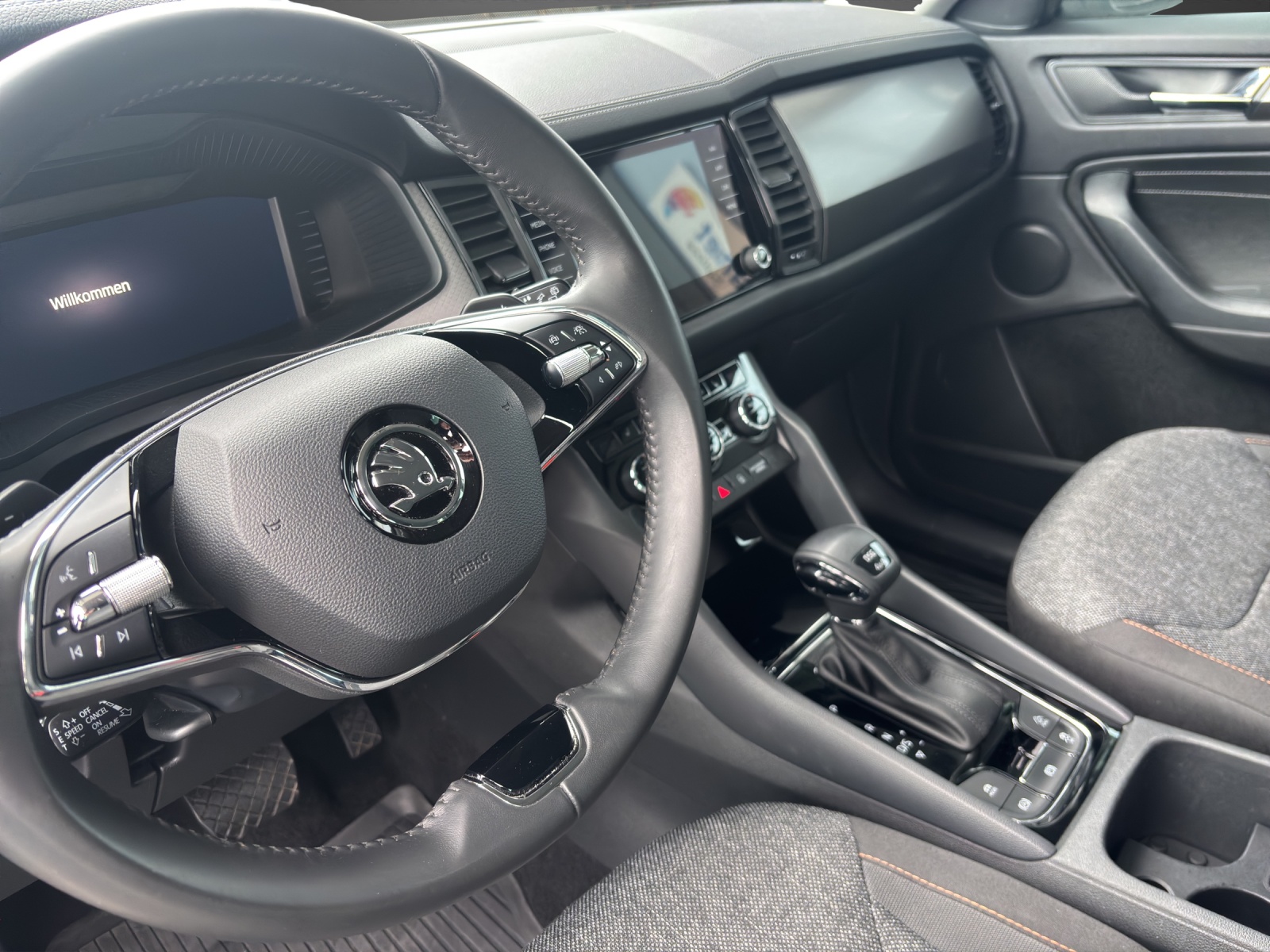 SKODA Kodiaq 2.0 TDI CR Clever 4x4 DSG-image-3