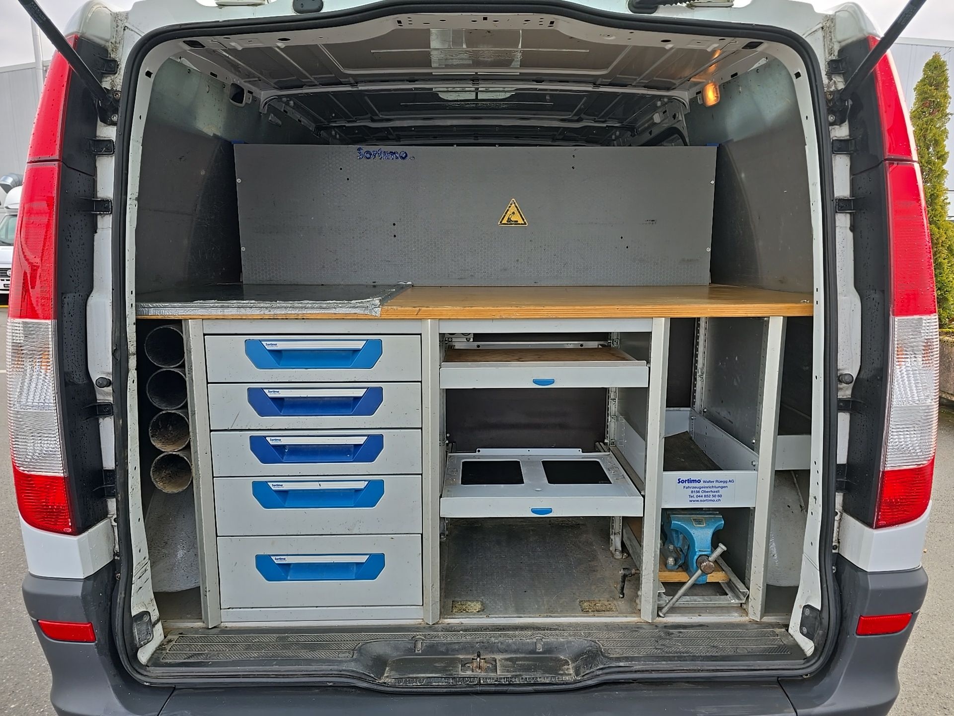 MERCEDES-BENZ Vito 113 CDI Allrad Automatik-image-22