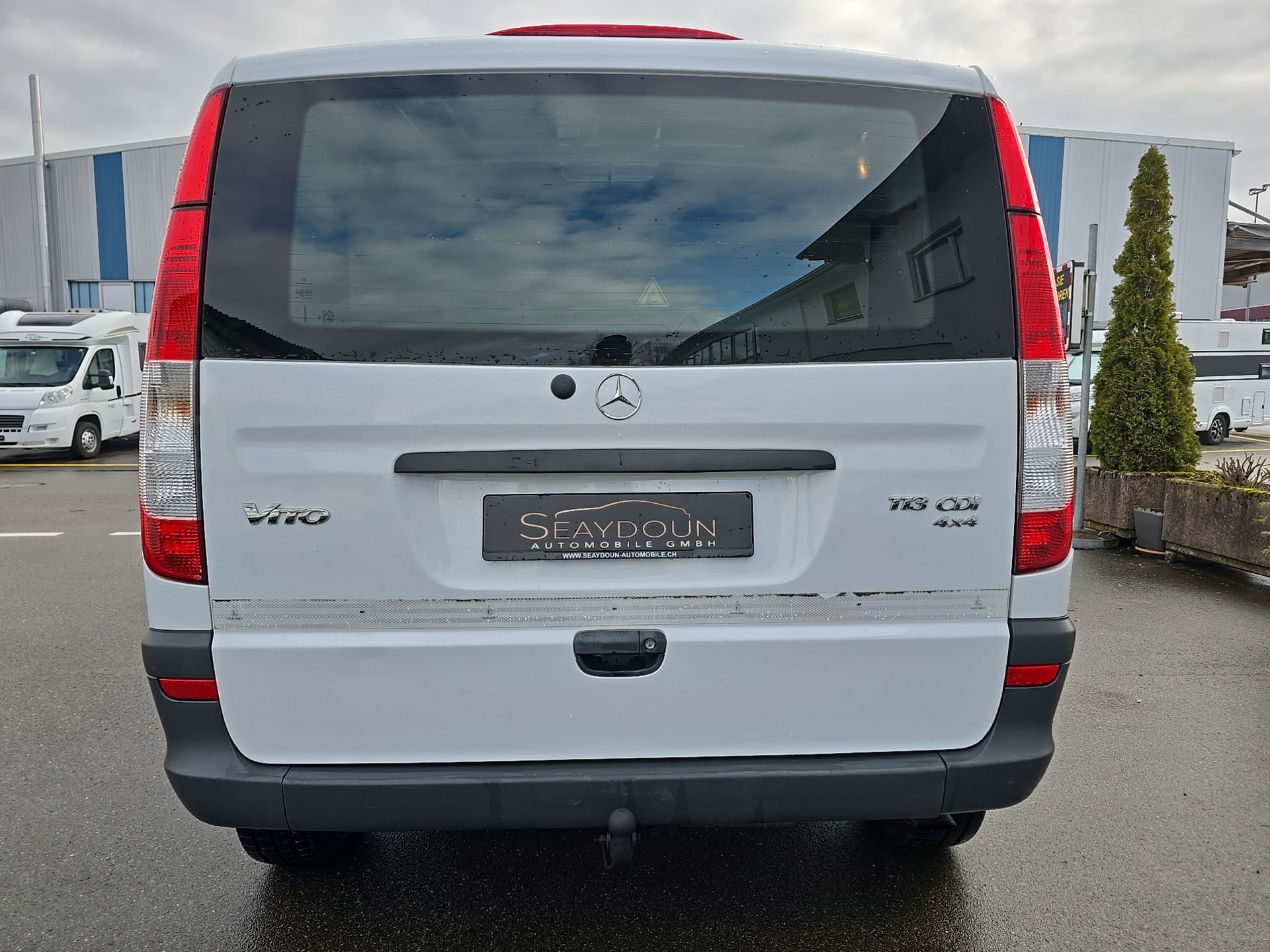 MERCEDES-BENZ Vito 113 CDI Allrad Automatik-image-4
