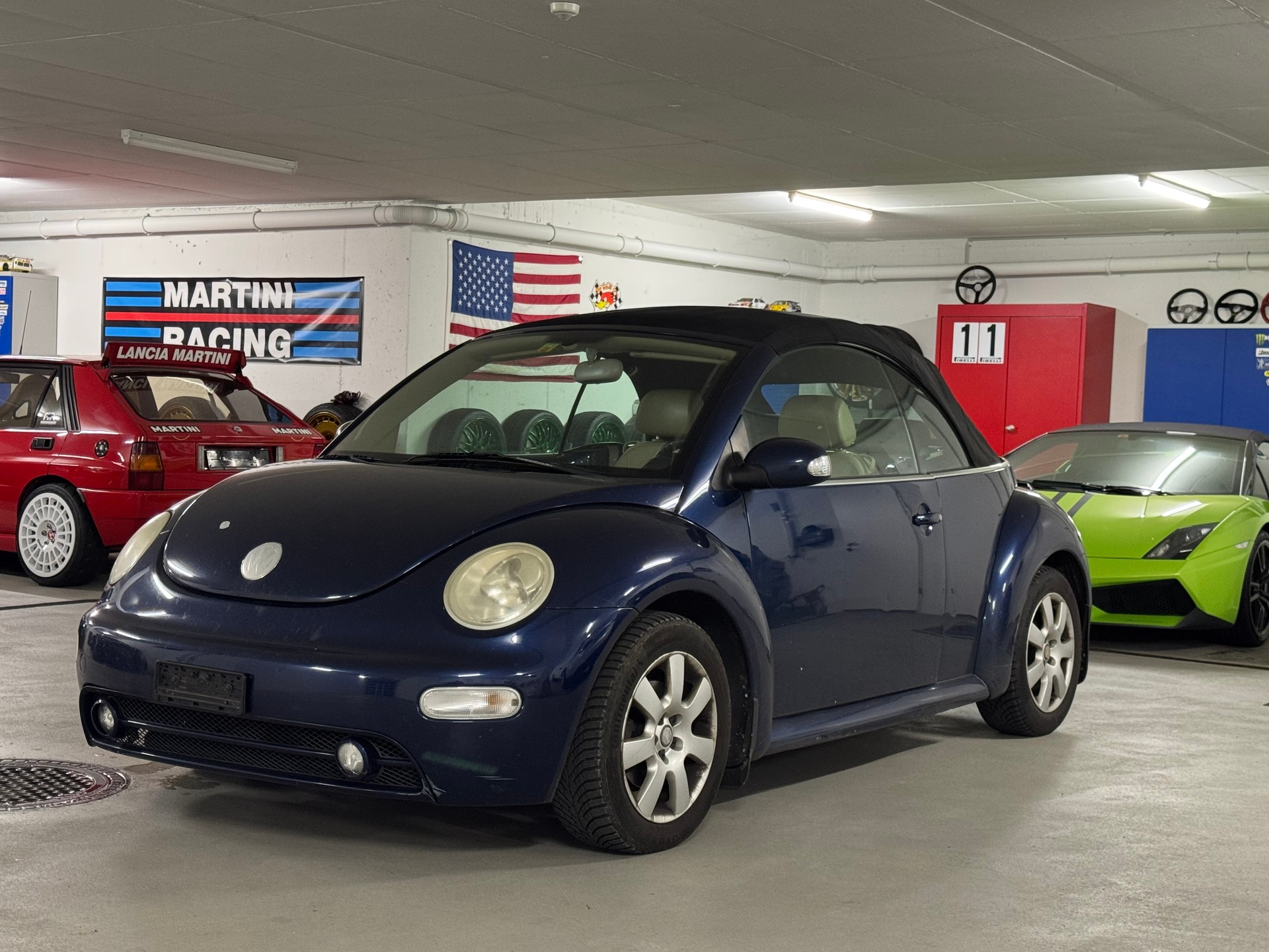 VW Beetle Cabrio 2.0 Automat Tiptronic-image-0