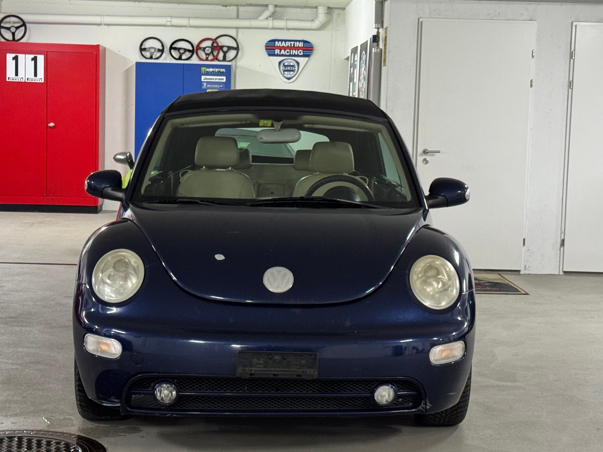 VW Beetle Cabrio 2.0 Automat Tiptronic-image-1