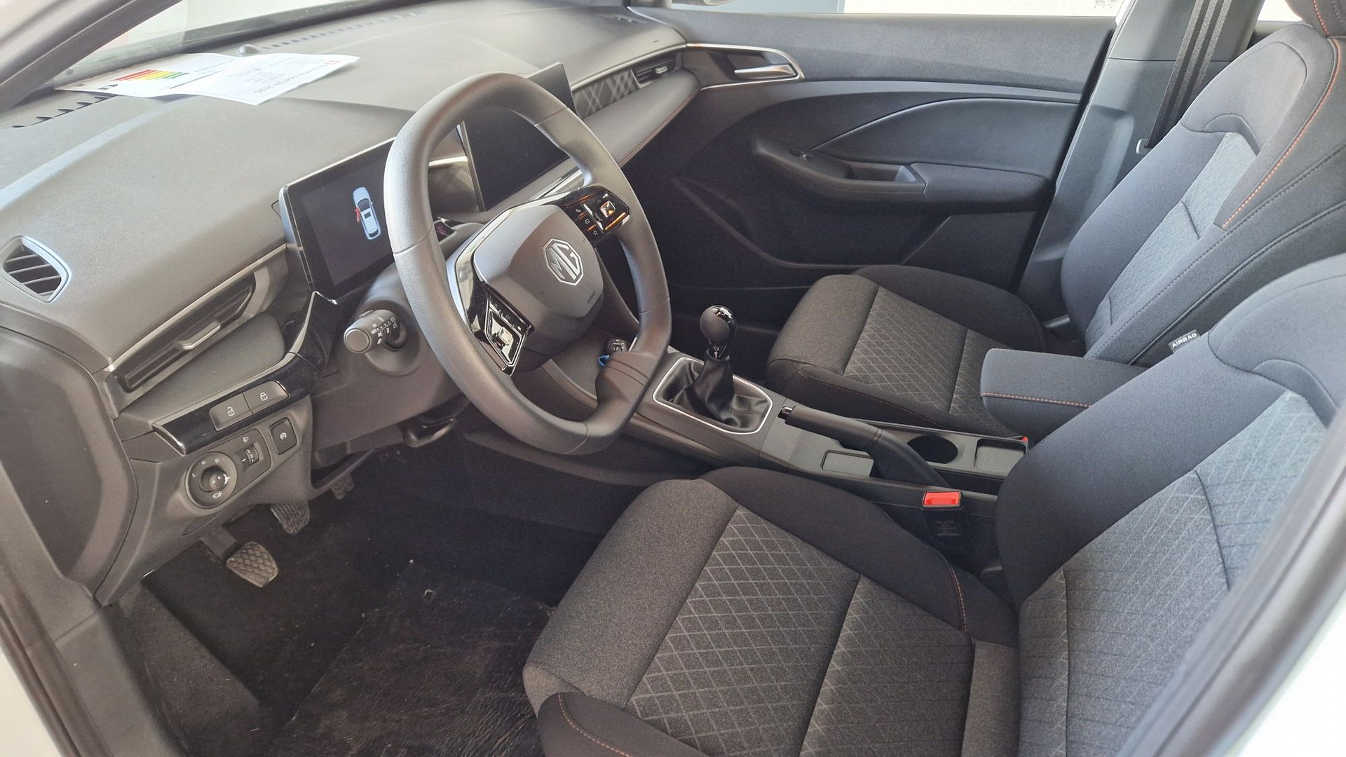MG 3 1.5 Comfort-image-6