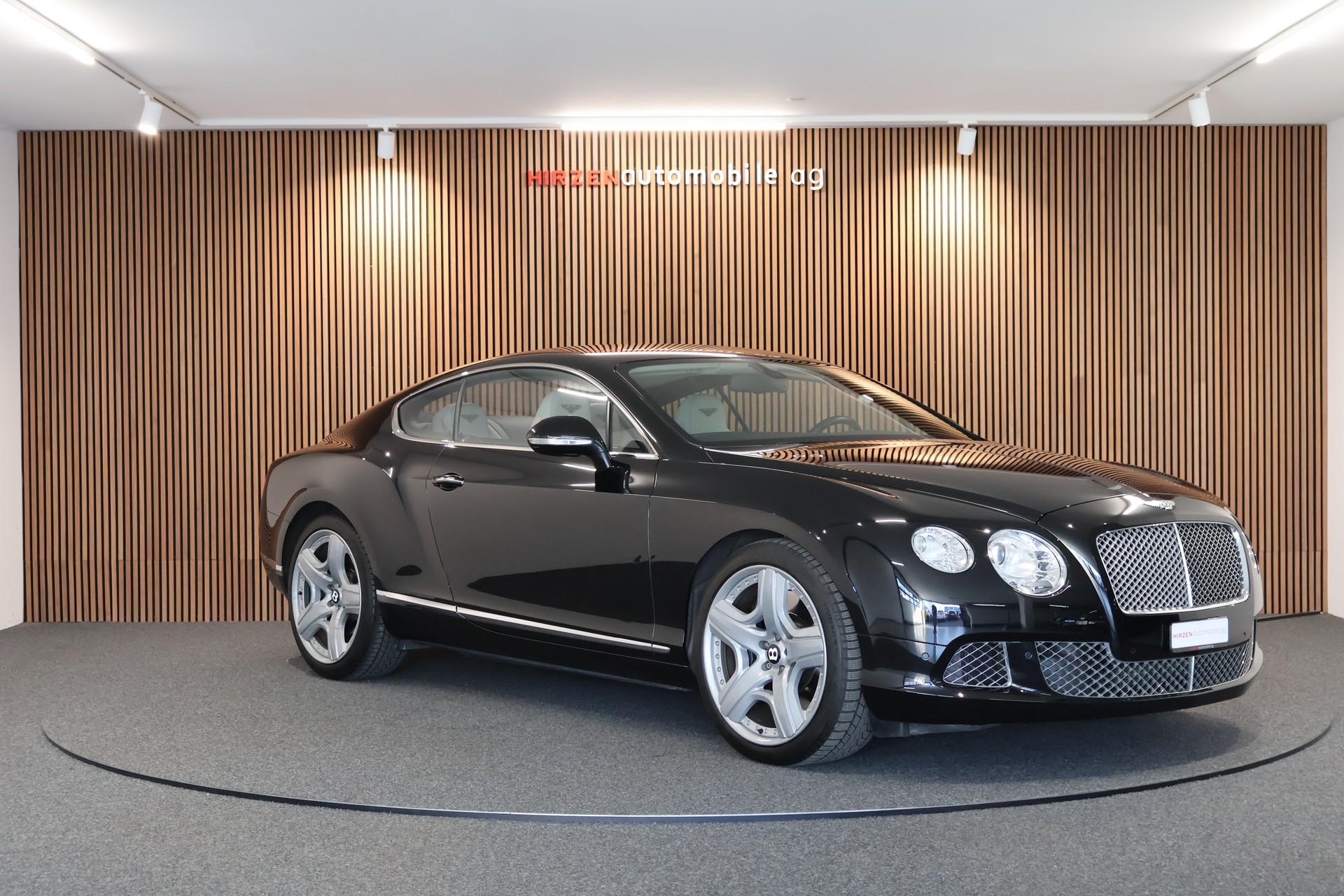 BENTLEY Continental GT 6.0 W12-image-6