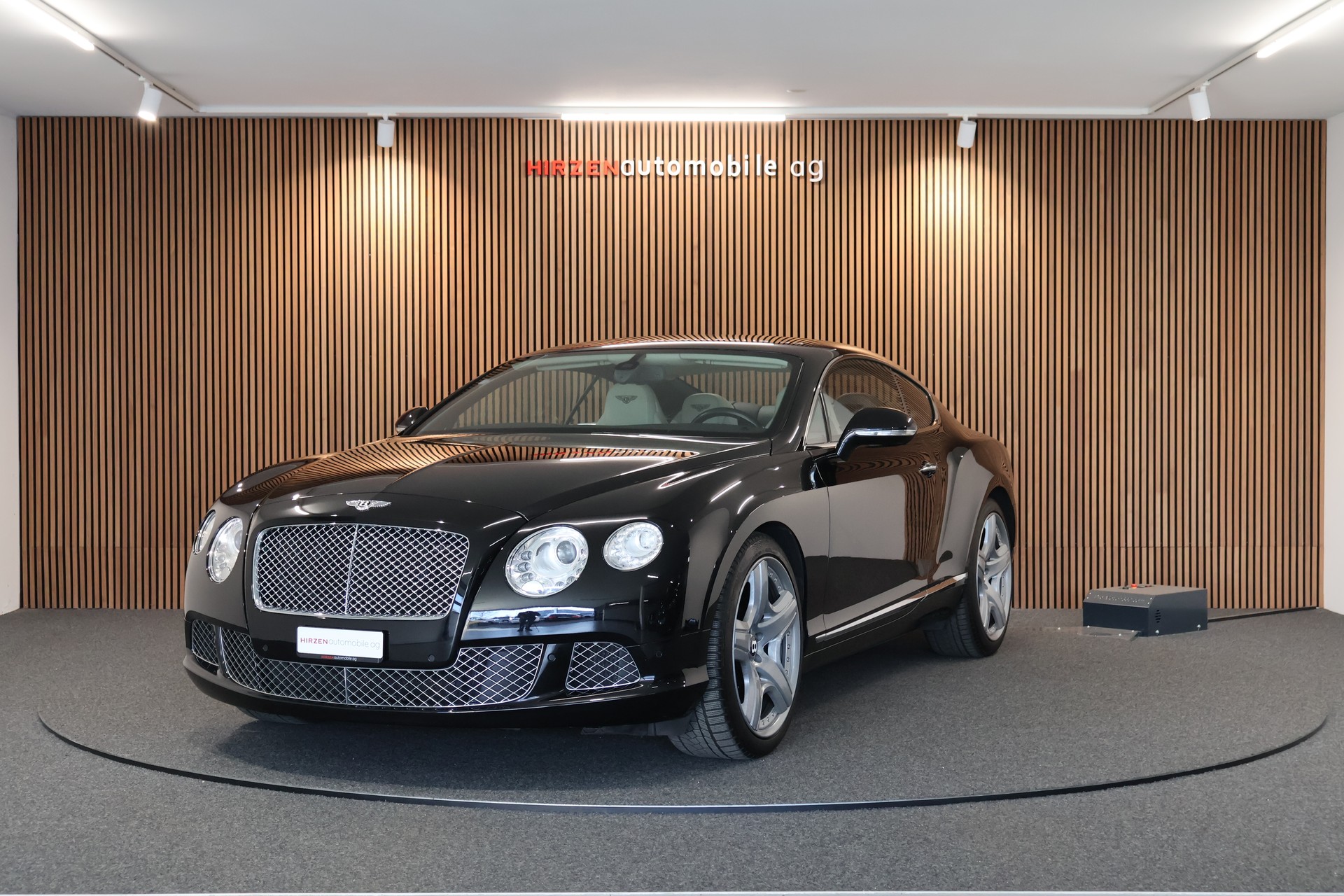BENTLEY Continental GT 6.0 W12