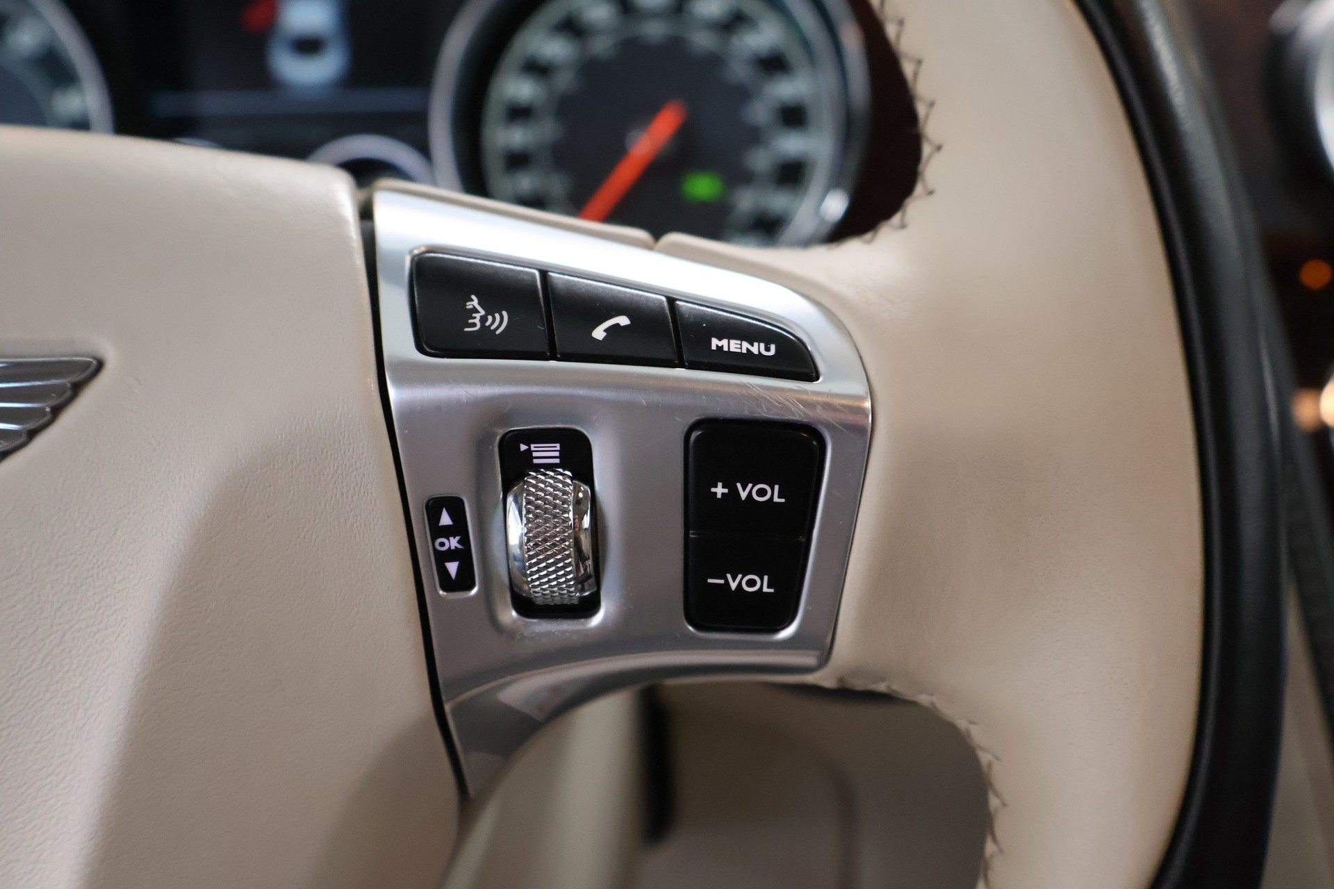 BENTLEY Continental GT 6.0 W12-image-19