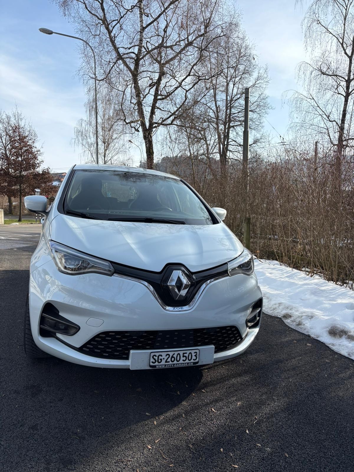RENAULT Zoe Intens R135 (Batterie Miete)-image-1