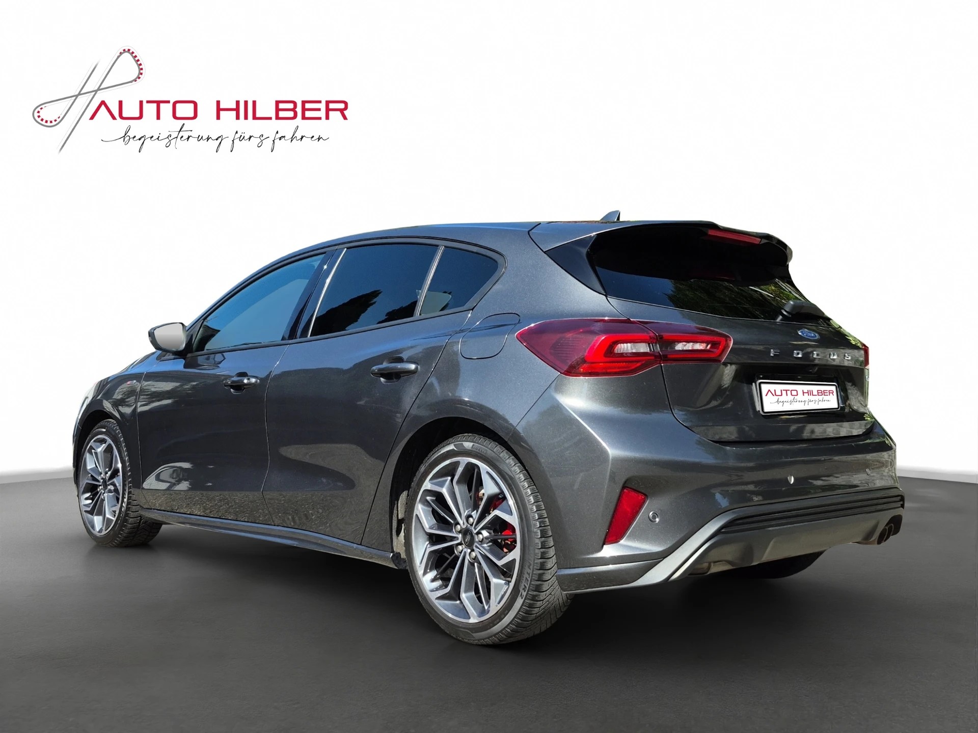 FORD Focus 1.0 MHEV ST-Line-image-4