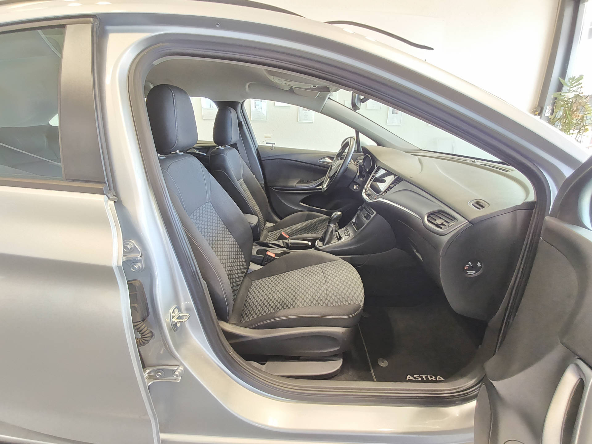 OPEL Astra Sports Tourer 1.0 T eFLEX Enjoy S/S-image-9