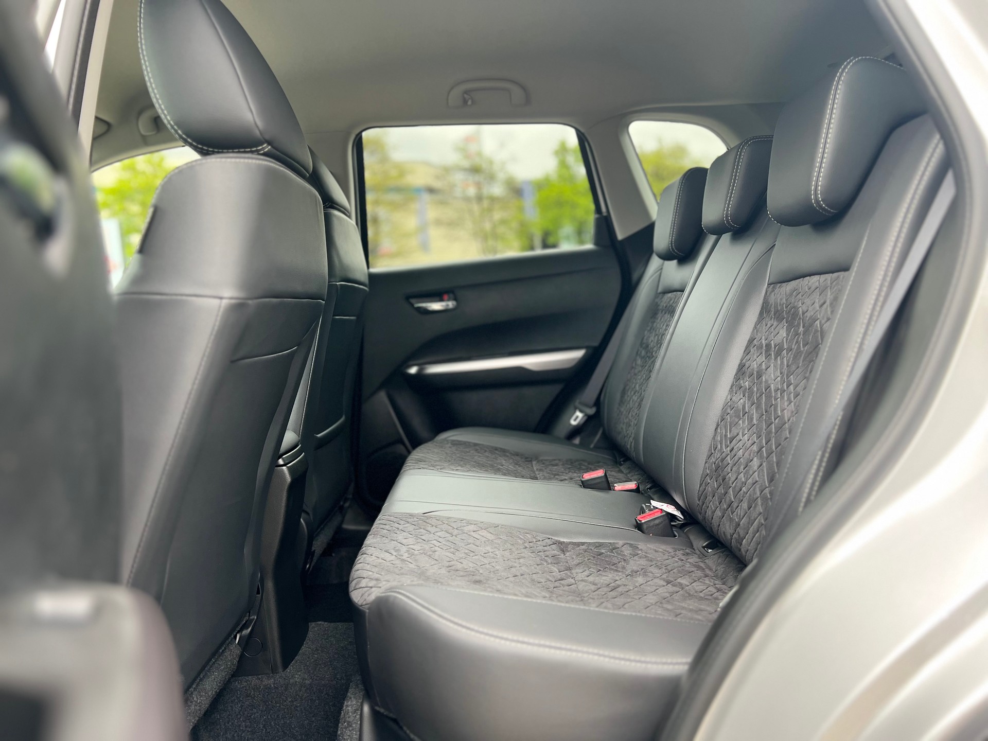 SUZUKI Vitara 1.4 Boosterjet Compact Top 4x4 Hybrid Automatic-image-14