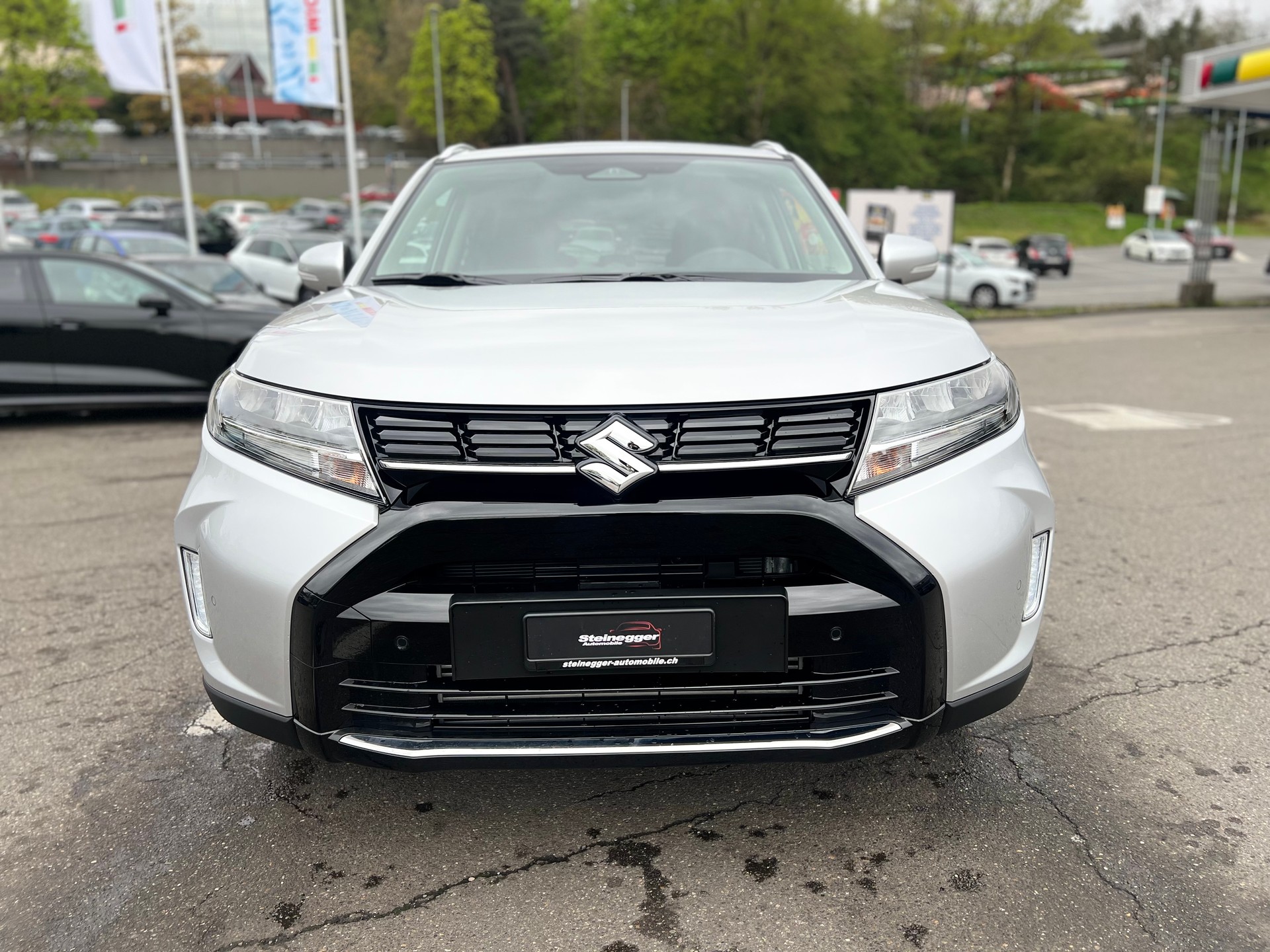 SUZUKI Vitara 1.4 Boosterjet Compact Top 4x4 Hybrid Automatic-image-3