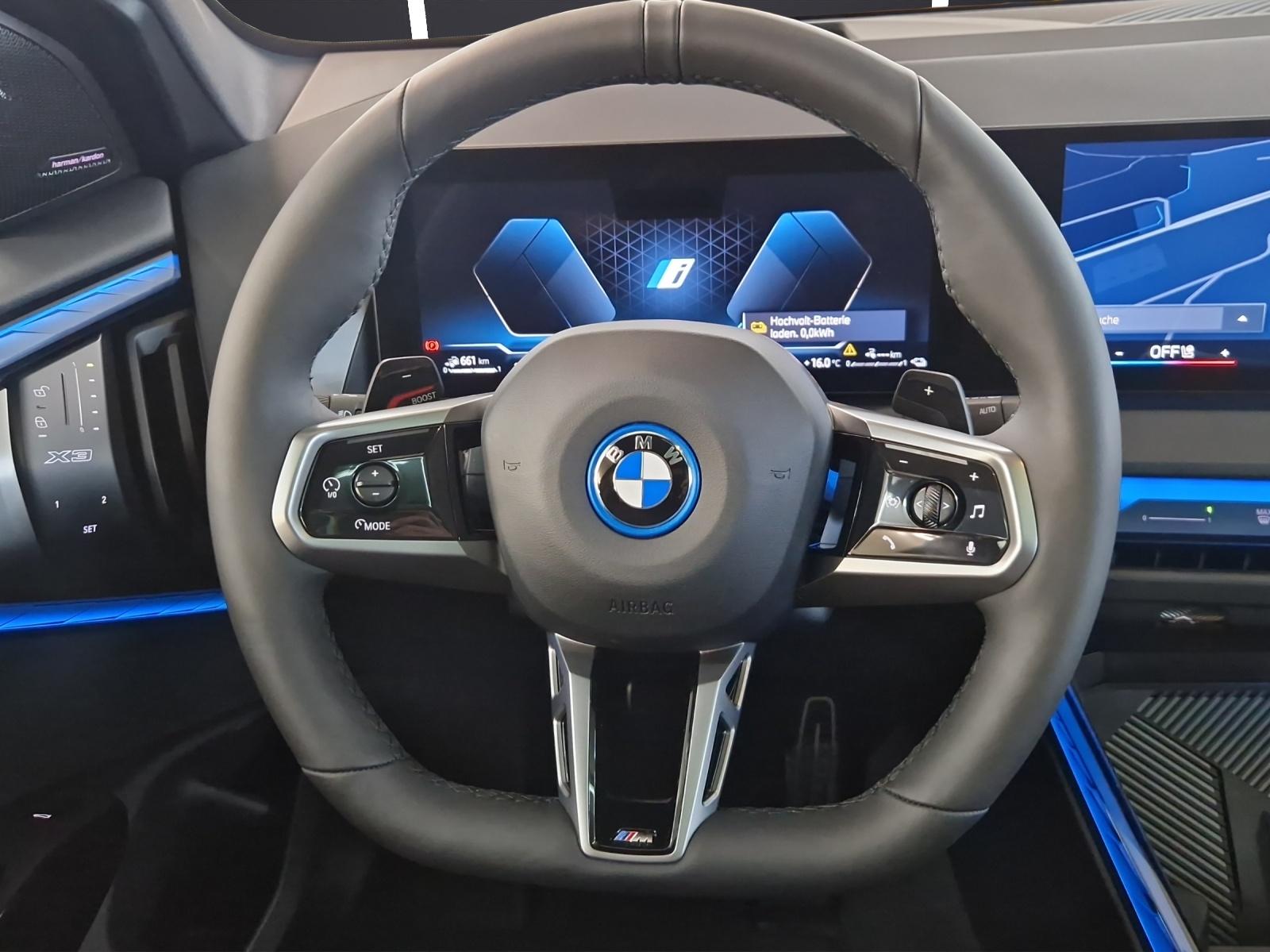 BMW X3 30e xDrive-image-18