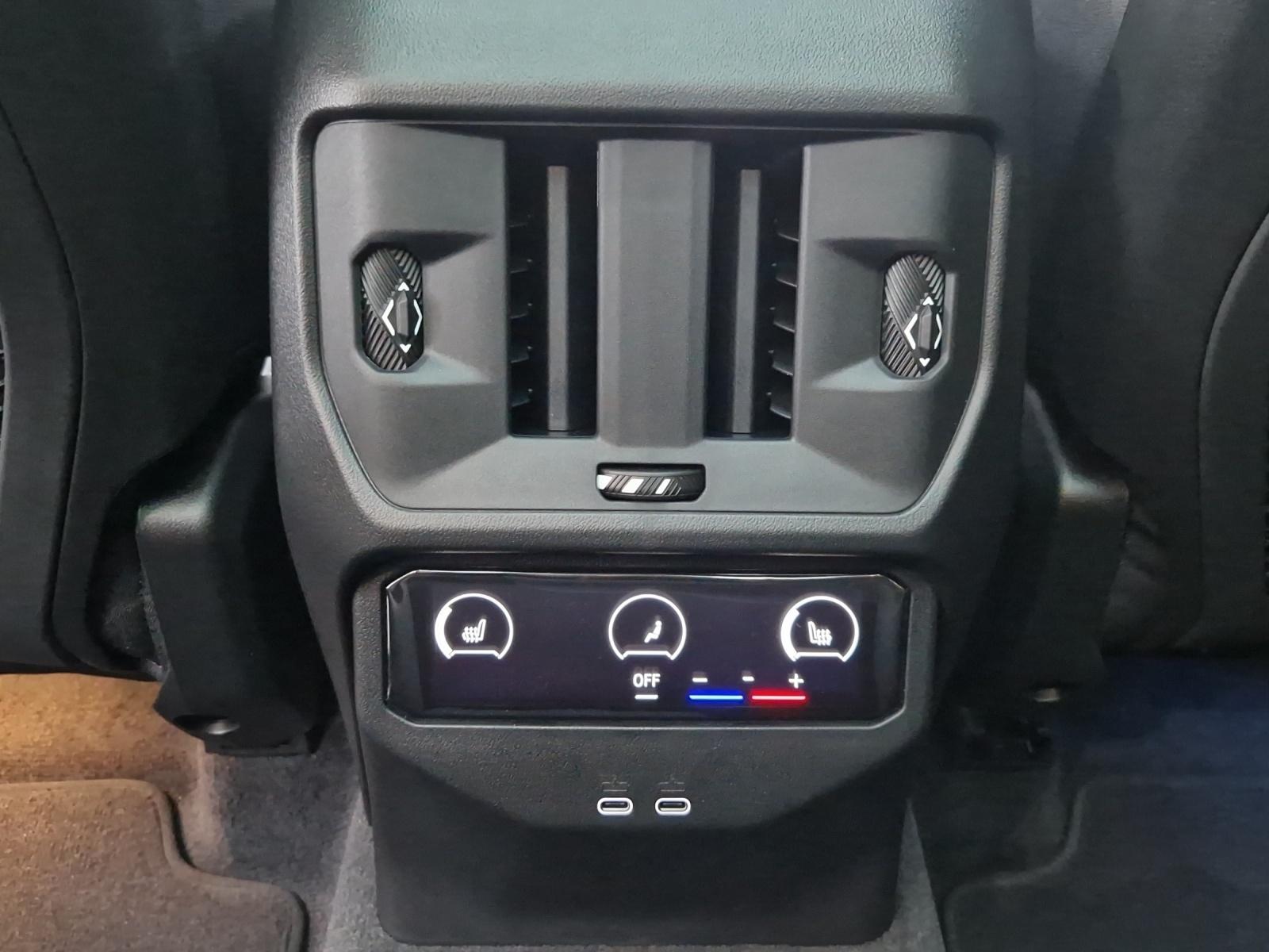 BMW X3 30e xDrive-image-23