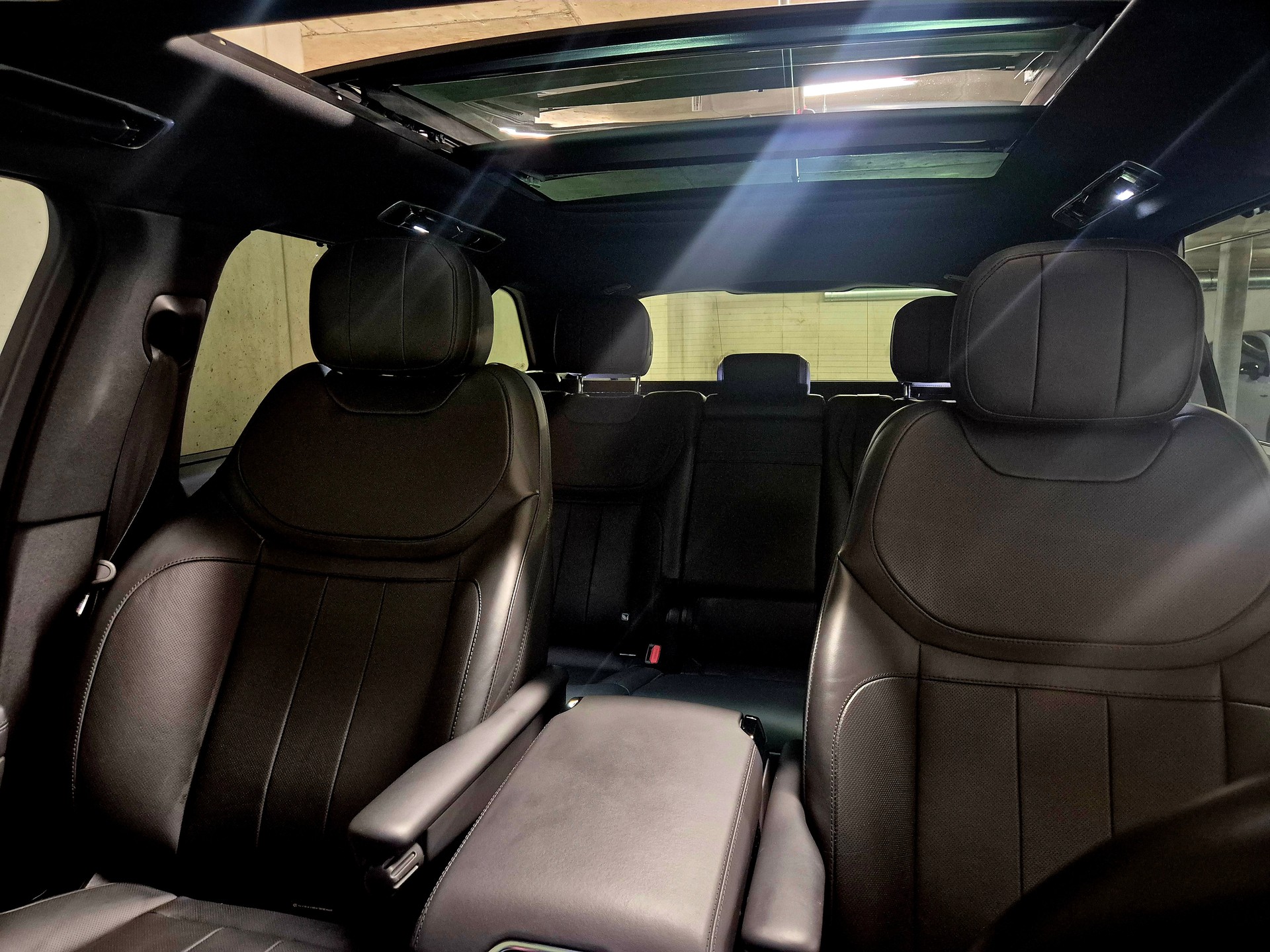 LAND ROVER Range Rover Sport D300 3.0 TD6 MHEV Dynamic SE Automatic-image-13